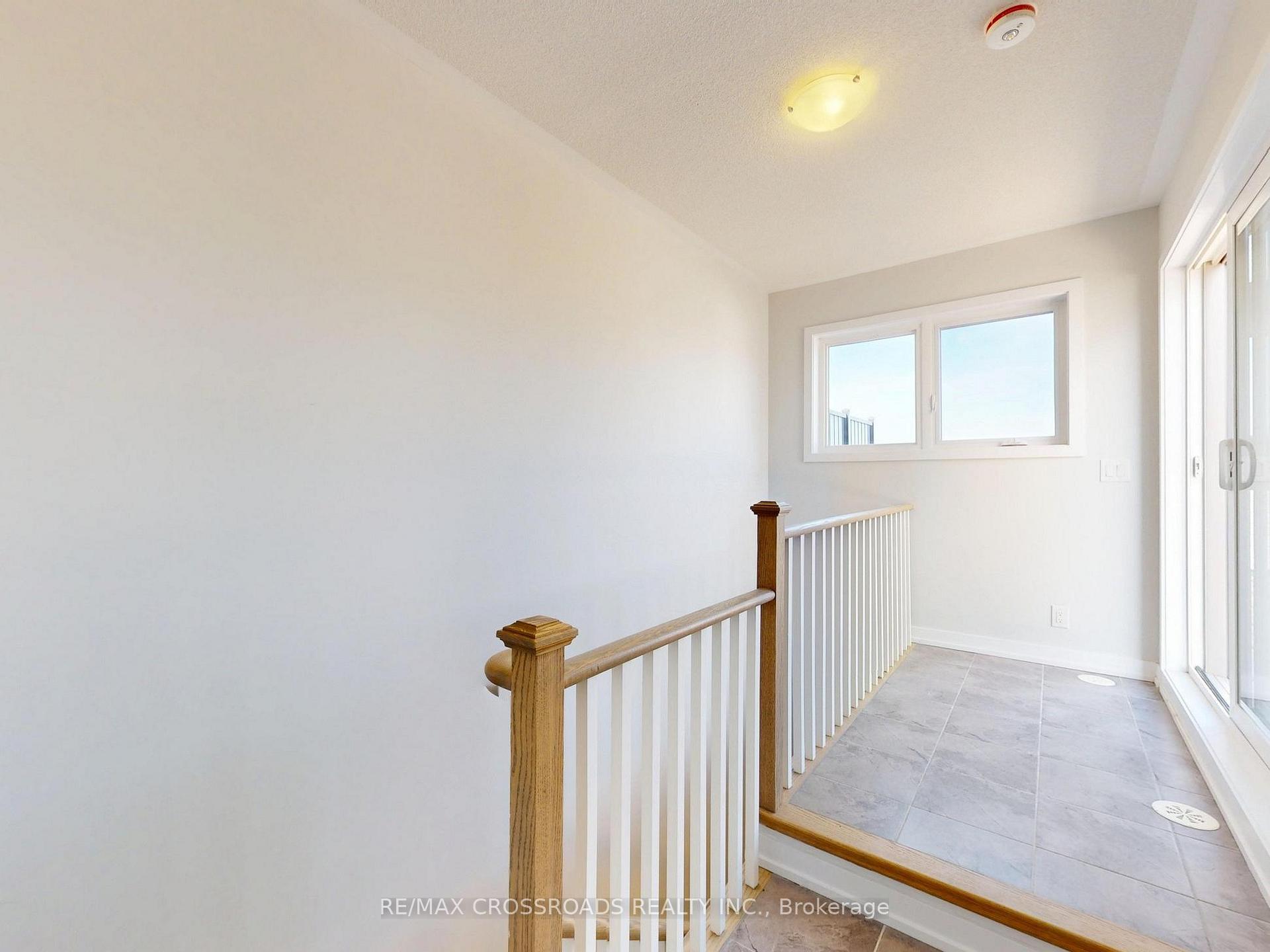 Photo 18 of 9 Oscar Steeper Lane, Markham, Angus Glen — HOMEH