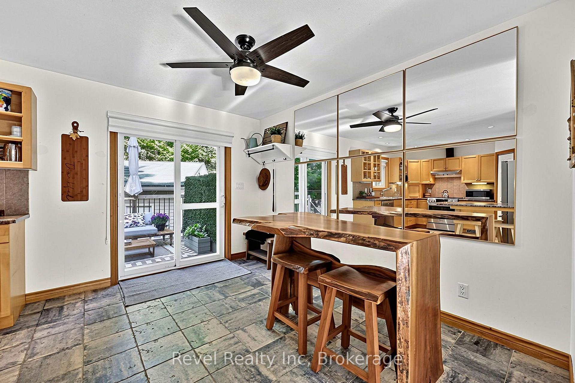 Photo 8 of 18 Rue Vanier Road, Tiny, Lafontaine — HOMEH