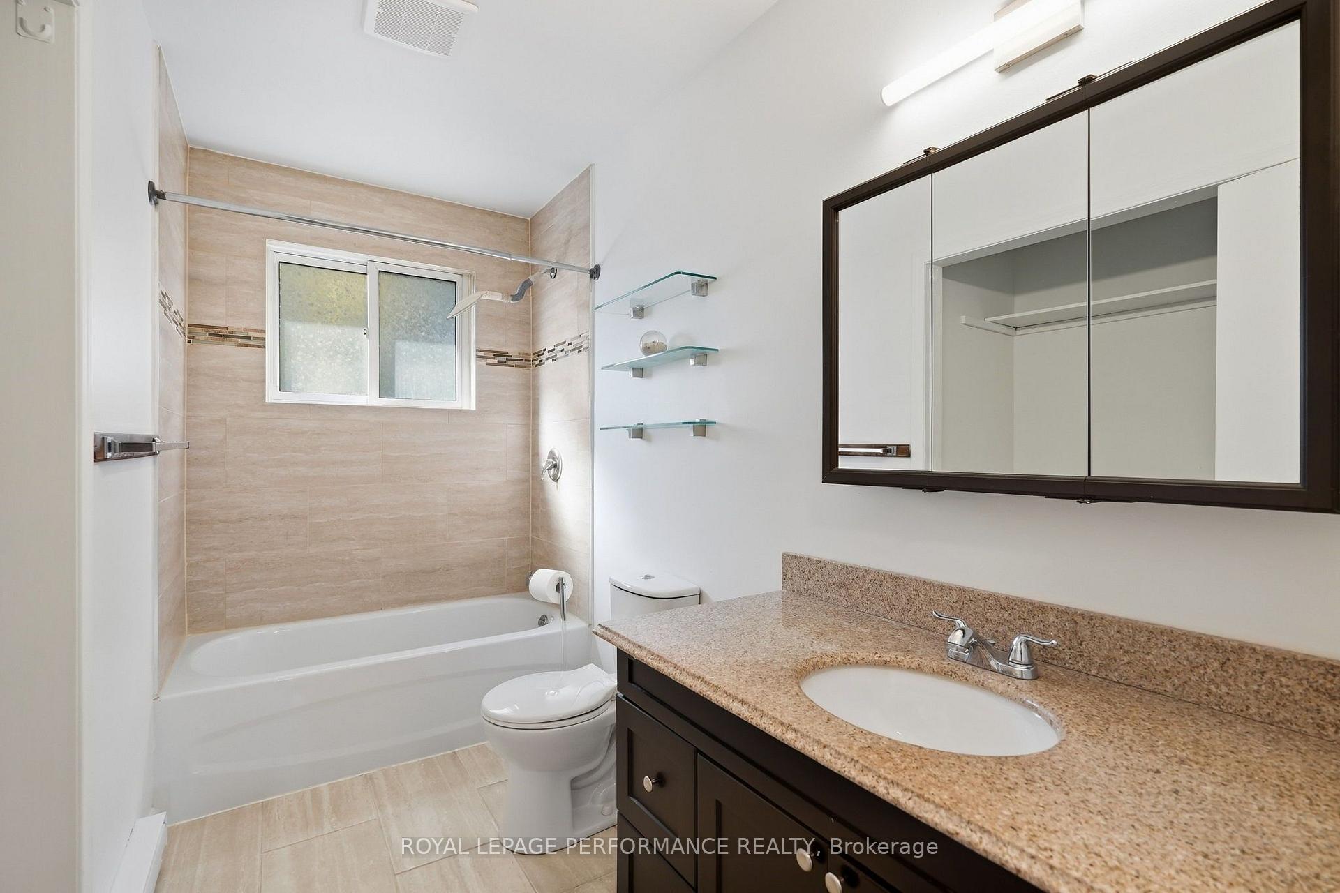 Photo 23 of 71 Stephens Street, Champlain, Vankleek Hill — HOMEH