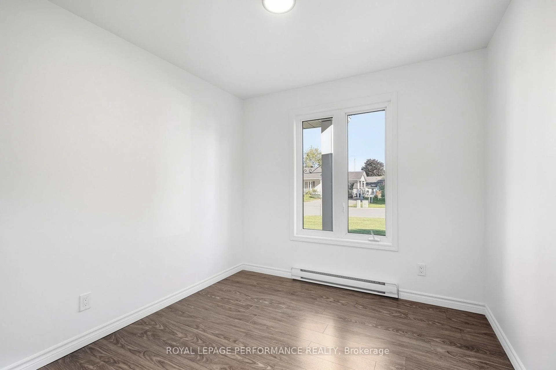 Photo 17 of 71 Stephens Street, Champlain, Vankleek Hill — HOMEH