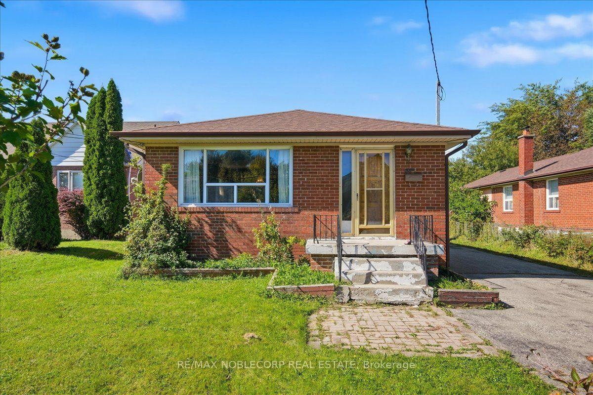 Photo 8 of 66 Gooderham Drive, Scarborough, Wexford-Maryvale — HOMEH