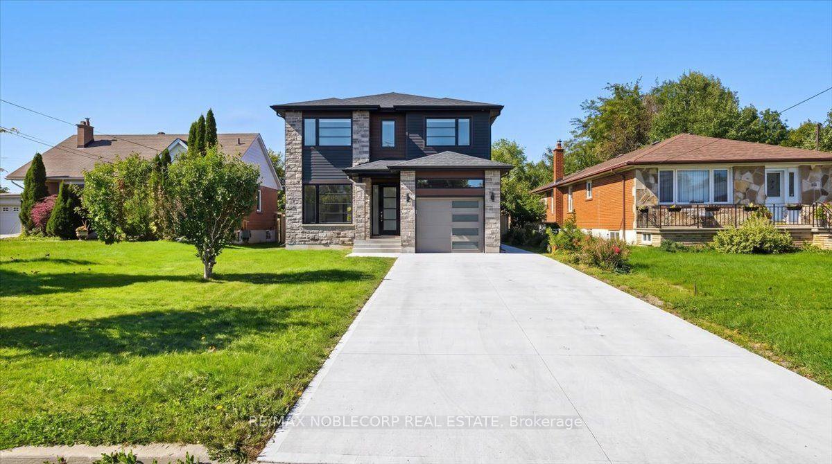 Photo 10 of 66 Gooderham Drive, Scarborough, Wexford-Maryvale — HOMEH