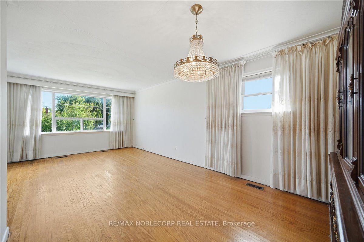 Photo 15 of 66 Gooderham Drive, Scarborough, Wexford-Maryvale — HOMEH