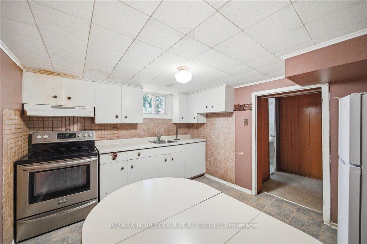 Photo 17 of 66 Gooderham Drive, Scarborough, Wexford-Maryvale — HOMEH