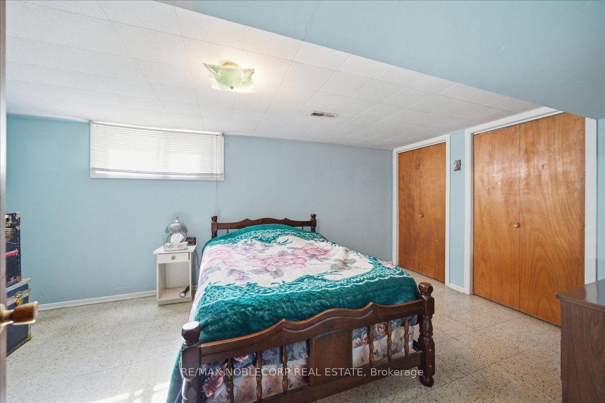 Photo 20 of 66 Gooderham Drive, Scarborough, Wexford-Maryvale — HOMEH