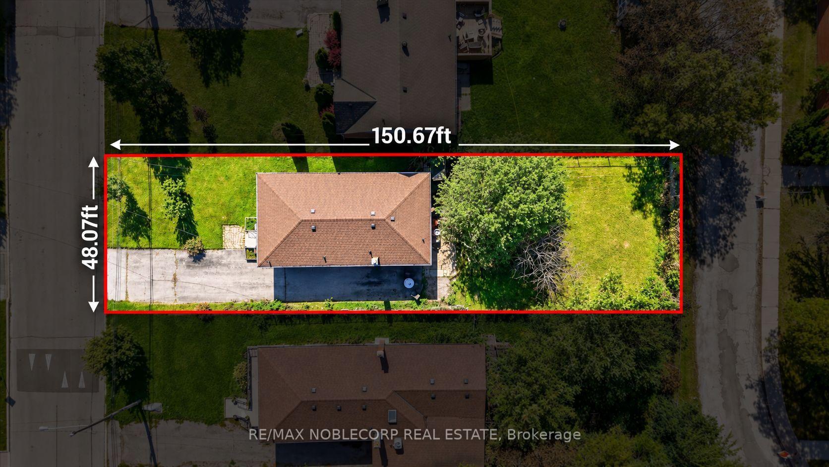 Photo 2 of 66 Gooderham Drive, Scarborough, Wexford-Maryvale — HOMEH