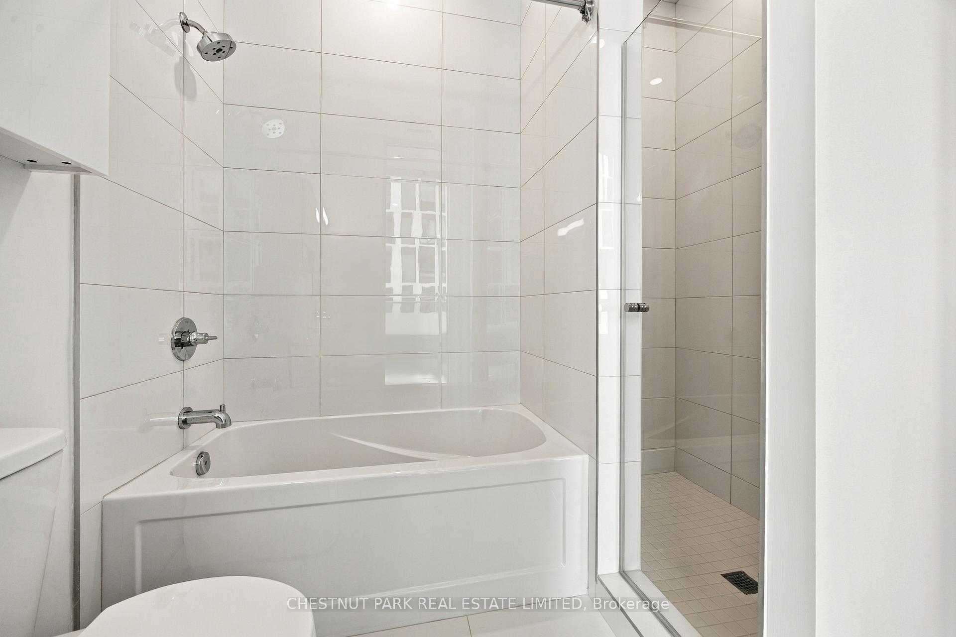 Photo 23 of Unit 625, 230 Simcoe Street, Toronto, Kensington-Chinatown — HOMEH