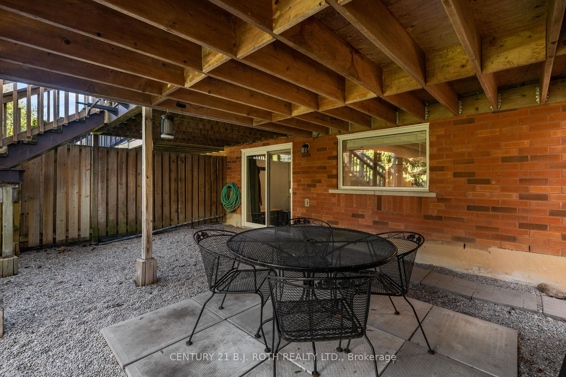 Photo 39 of 102 Holgate Street, Barrie, Allandale — HOMEH
