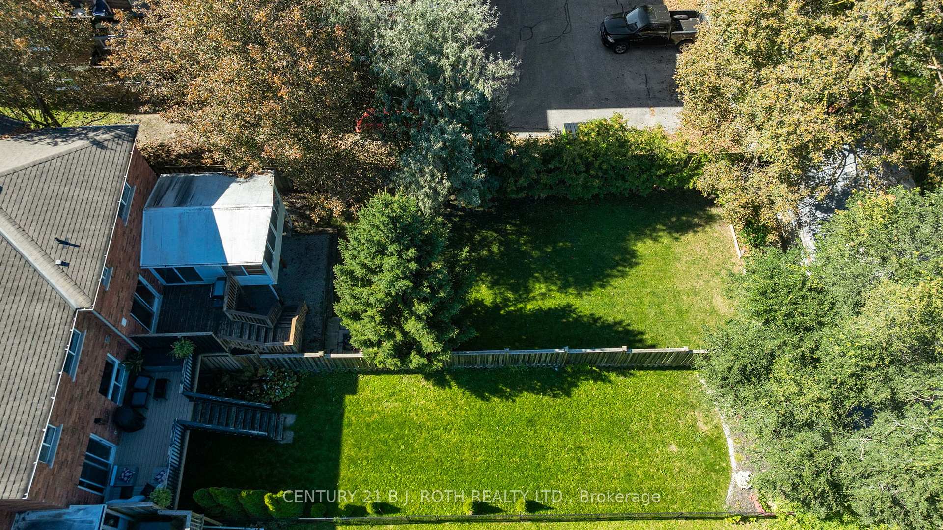 Photo 44 of 102 Holgate Street, Barrie, Allandale — HOMEH