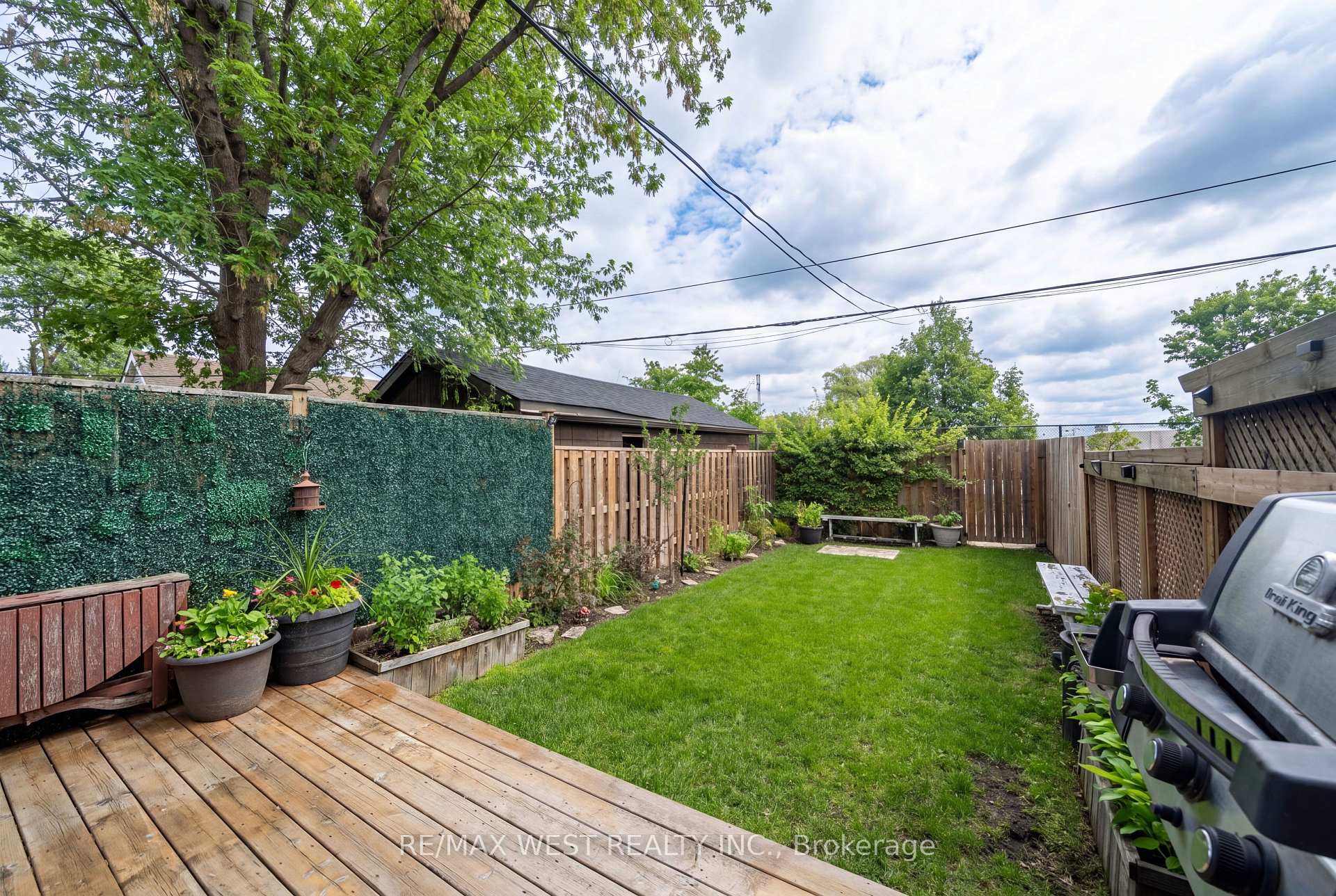 Photo 24 of 259 Sixth Street, Etobicoke, New Toronto — HOMEH