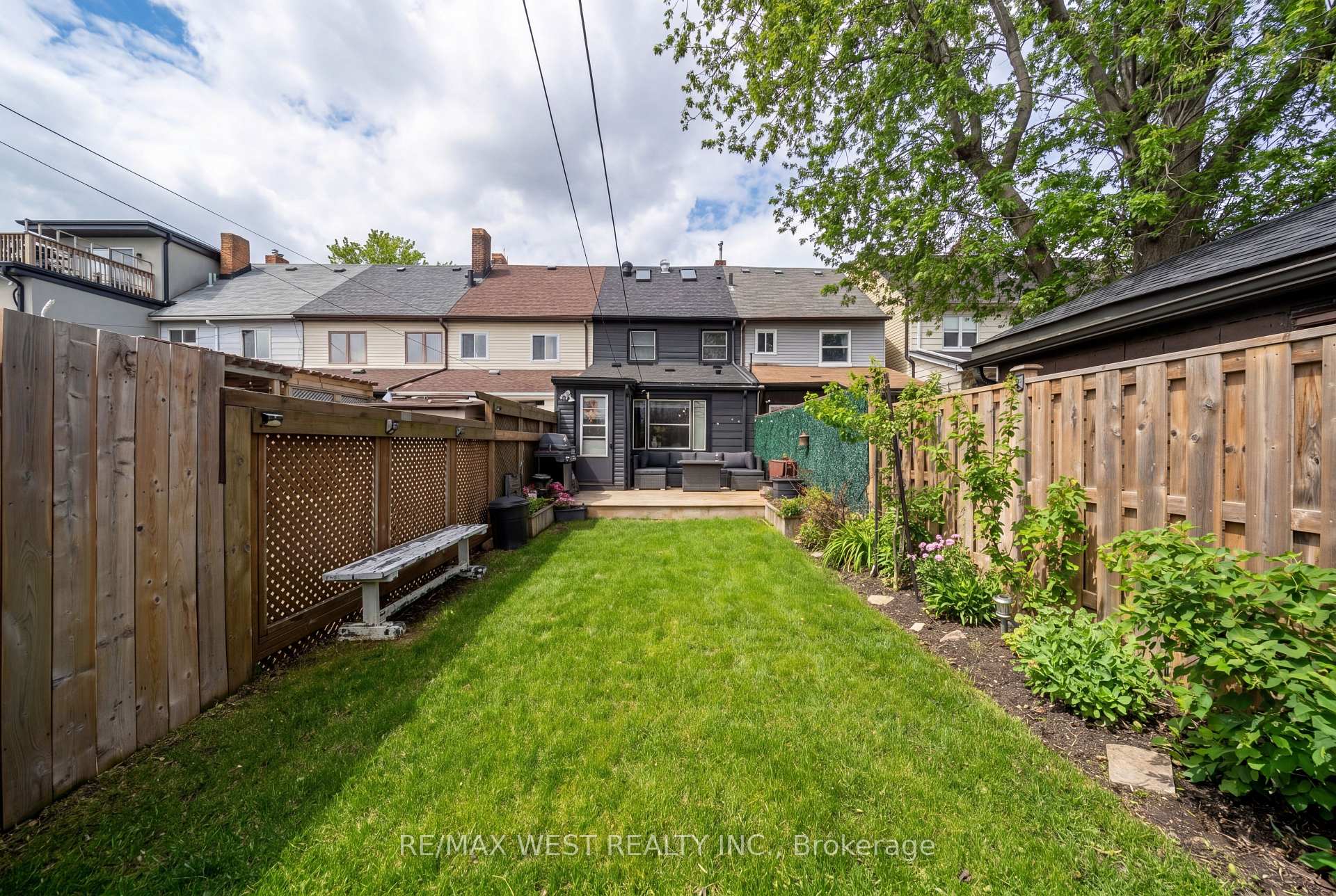 Photo 25 of 259 Sixth Street, Etobicoke, New Toronto — HOMEH