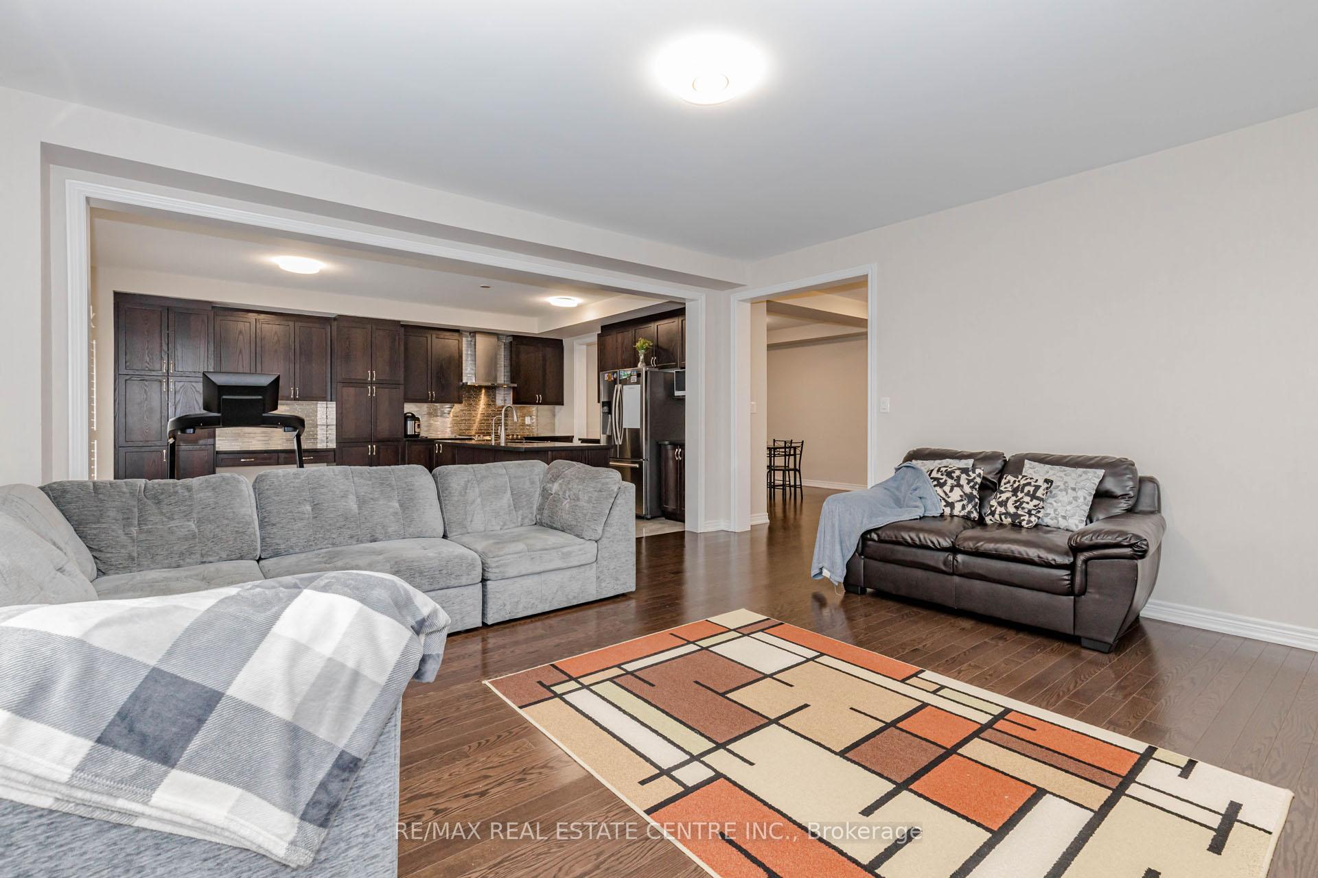 Photo 18 of 1332 Blackmore Street, Innisfil, Alcona — HOMEH