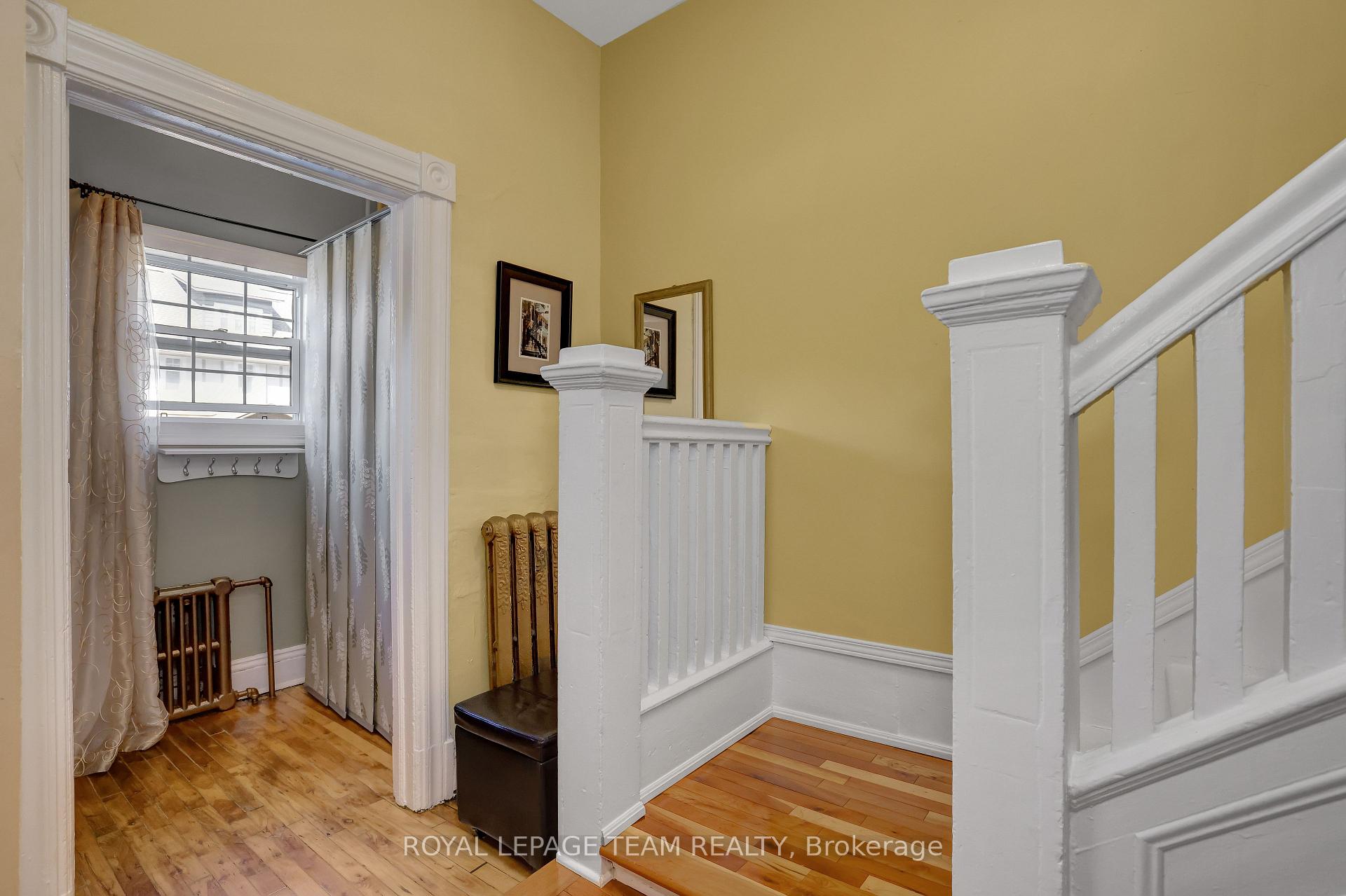 Photo 4 of 504 Clarence Street E, Ottawa, Lower Town — HOMEH