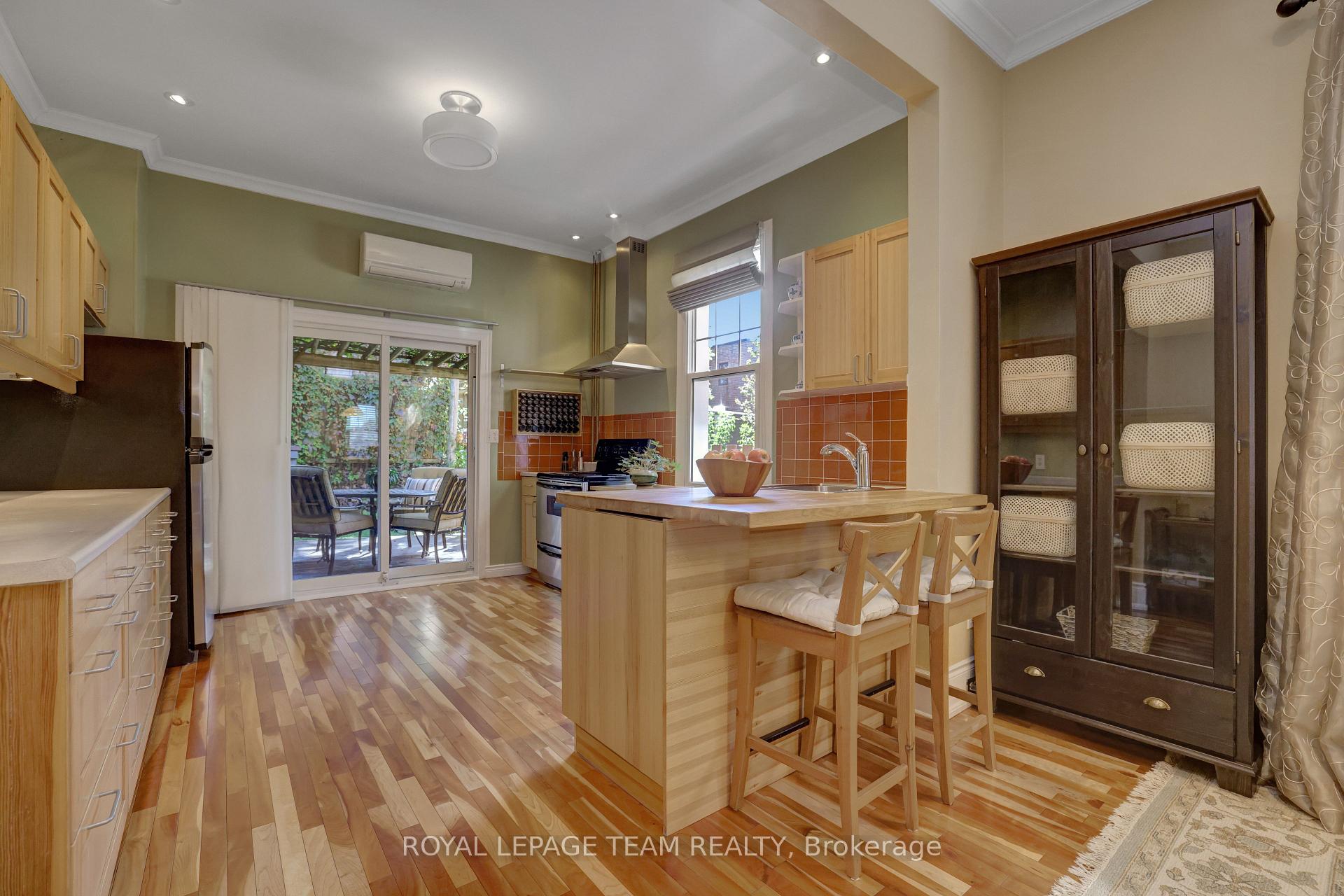 Photo 16 of 504 Clarence Street E, Ottawa, Lower Town — HOMEH