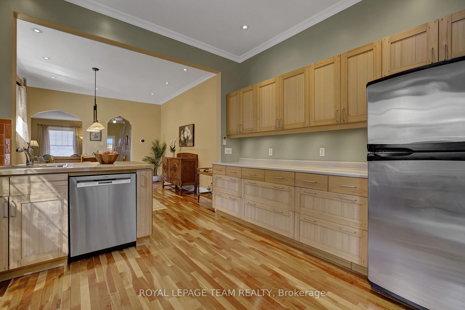 Photo 18 of 504 Clarence Street E, Ottawa, Lower Town — HOMEH