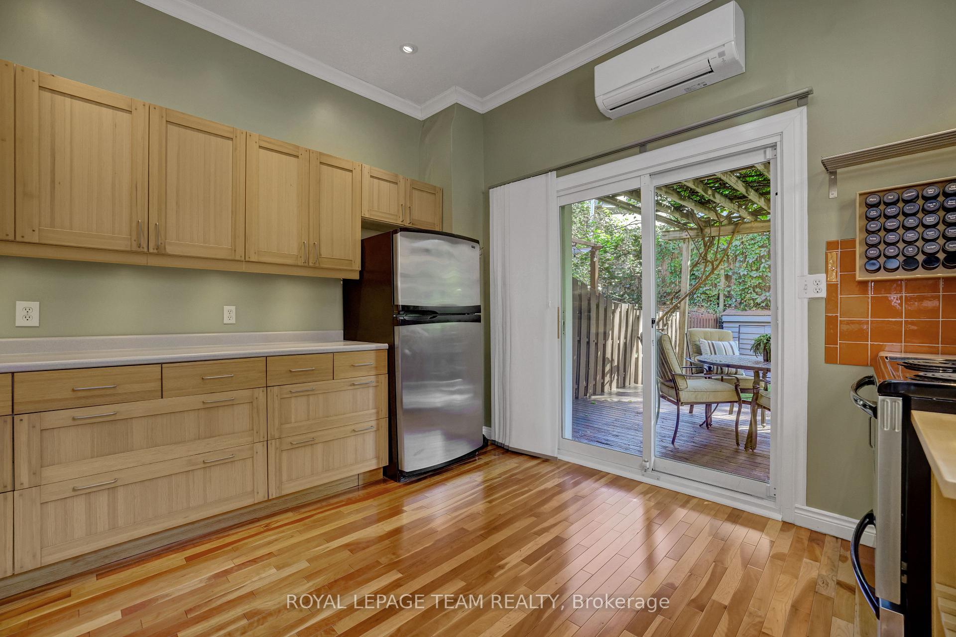Photo 19 of 504 Clarence Street E, Ottawa, Lower Town — HOMEH