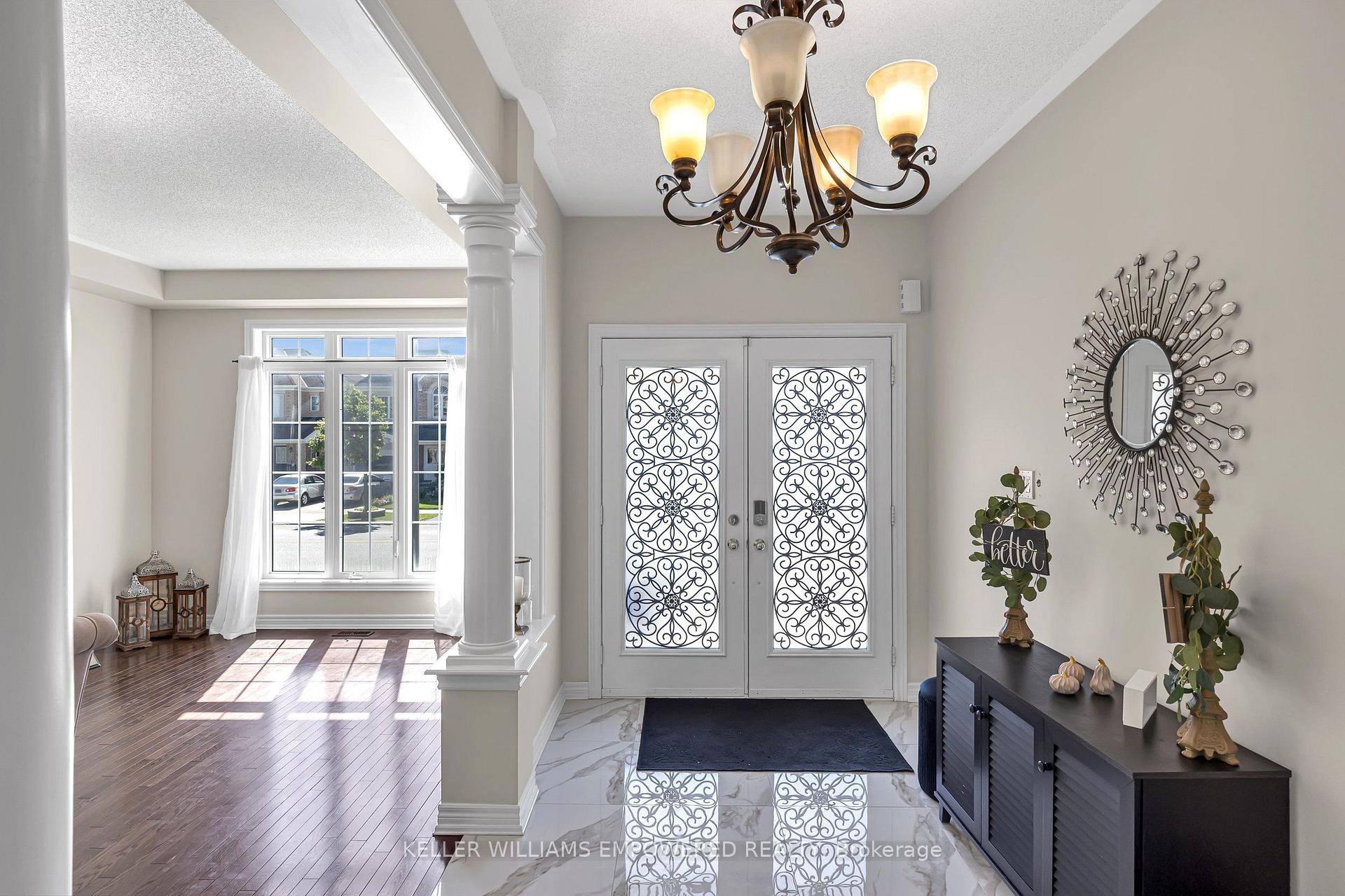 Photo 2 of 70 Retreat Boulevard, Vaughan, Vellore Village — HOMEH