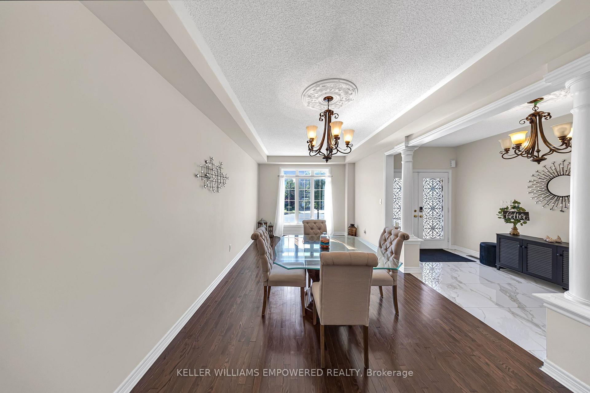 Photo 4 of 70 Retreat Boulevard, Vaughan, Vellore Village — HOMEH