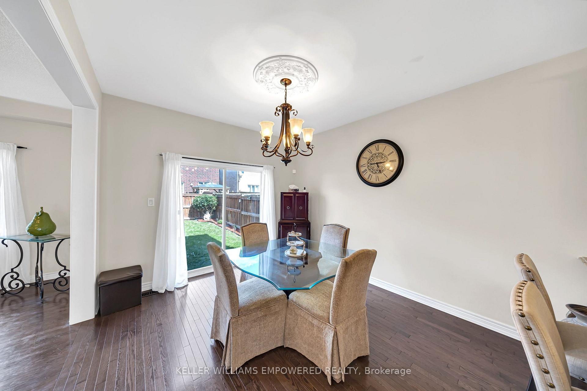 Photo 11 of 70 Retreat Boulevard, Vaughan, Vellore Village — HOMEH