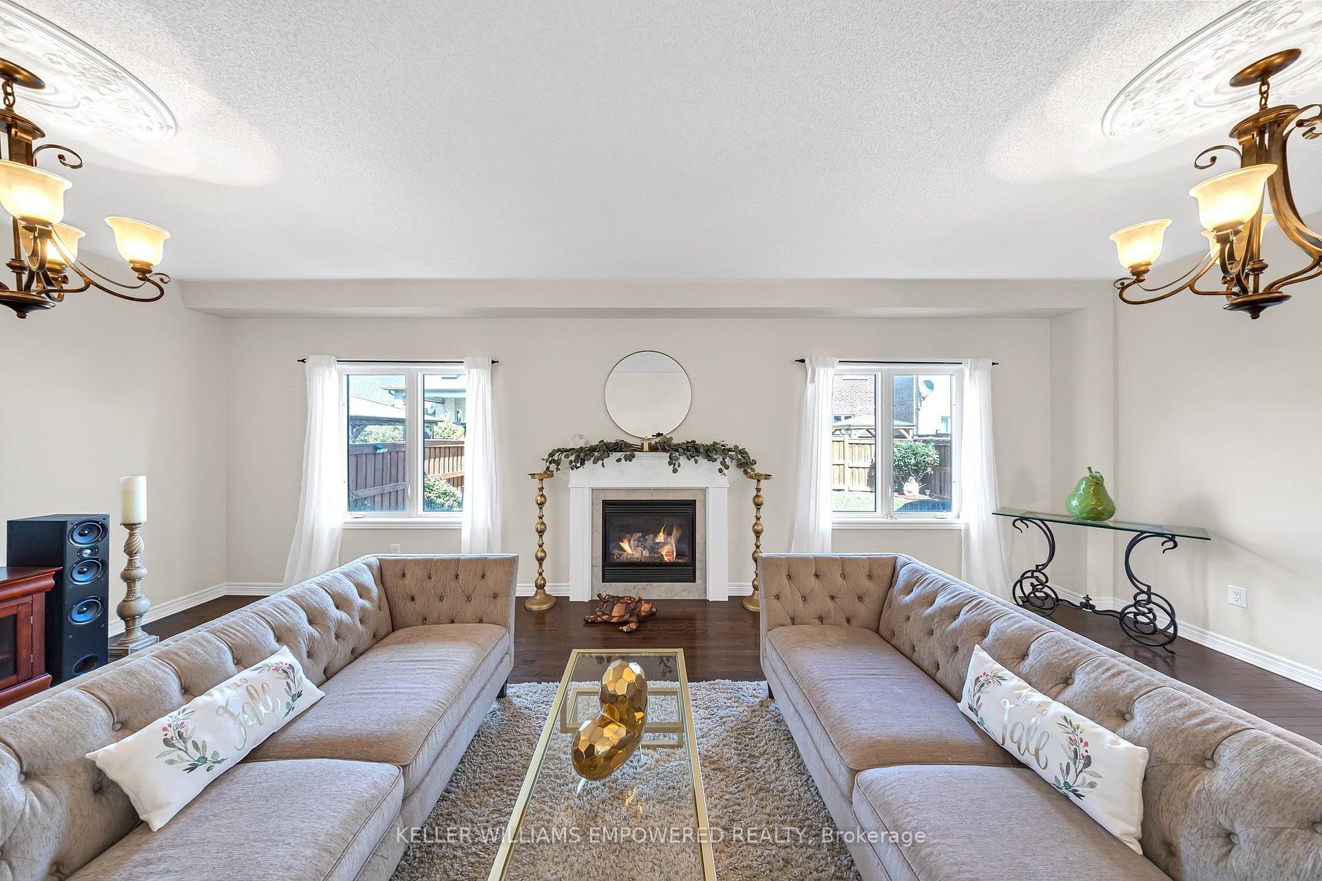 Photo 13 of 70 Retreat Boulevard, Vaughan, Vellore Village — HOMEH