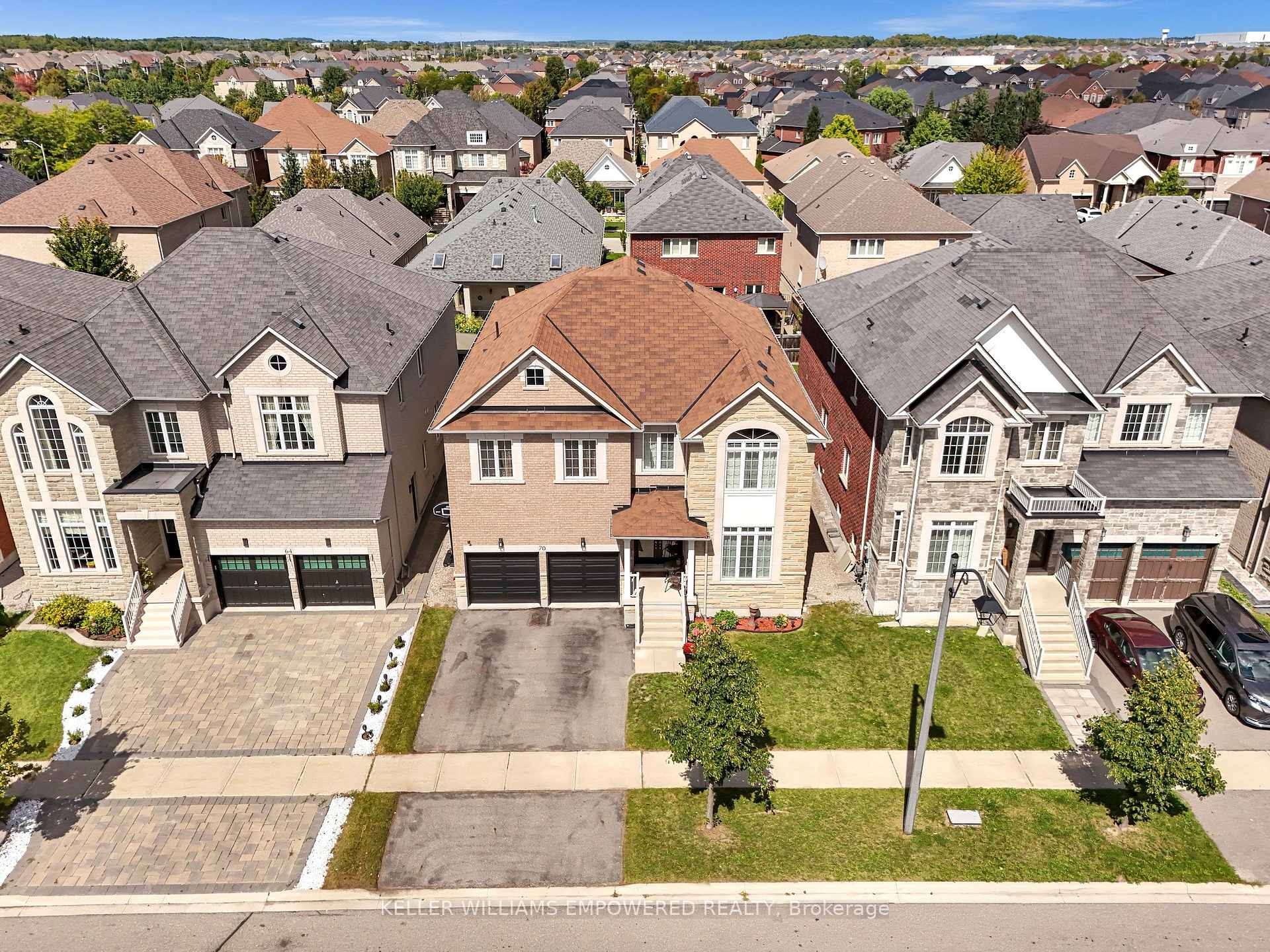 Photo 42 of 70 Retreat Boulevard, Vaughan, Vellore Village — HOMEH