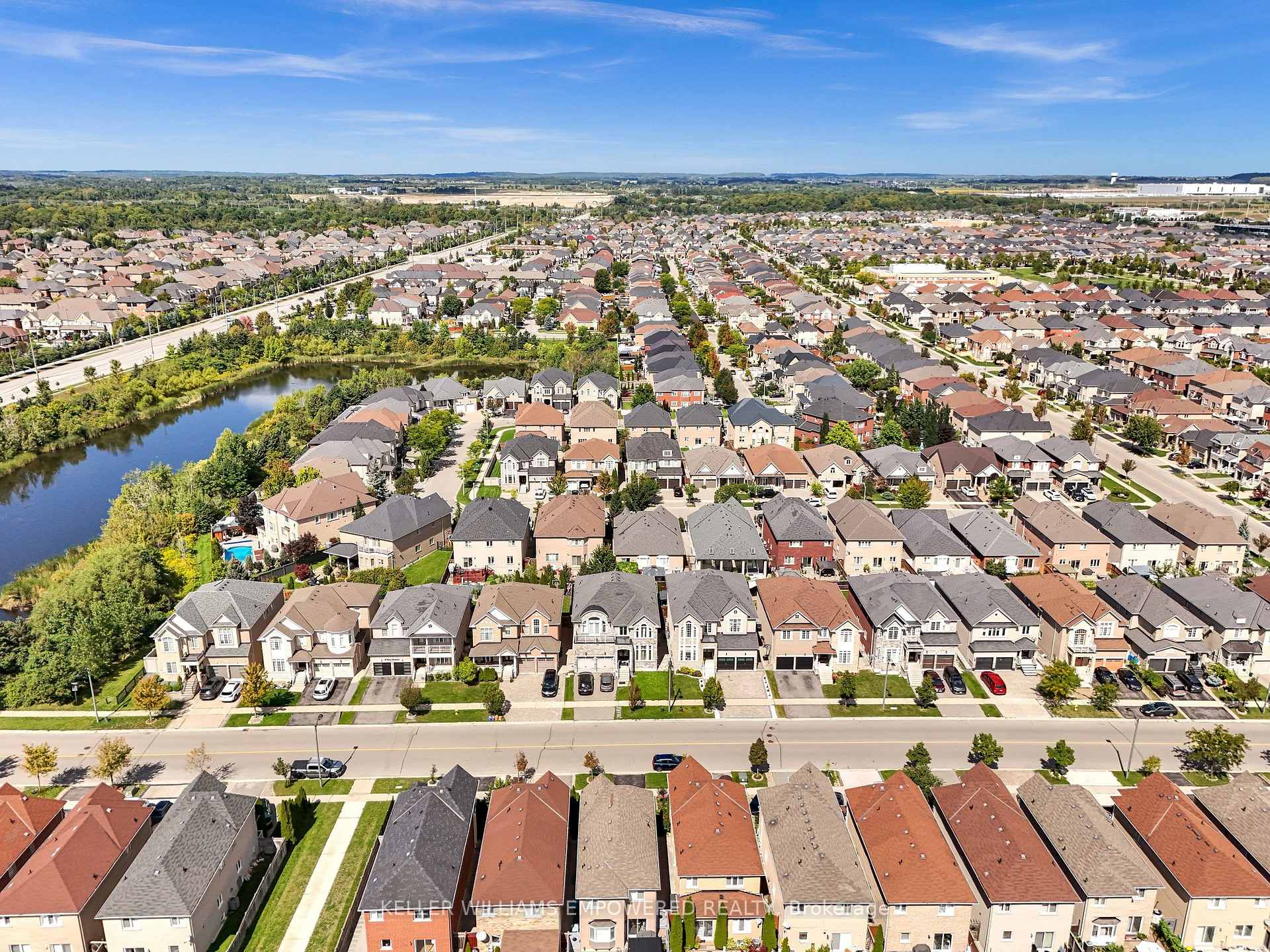 Photo 43 of 70 Retreat Boulevard, Vaughan, Vellore Village — HOMEH