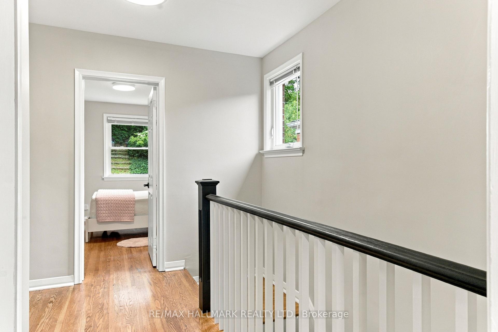 Photo 33 of 35 Love Crescent, Toronto, East End-Danforth — HOMEH