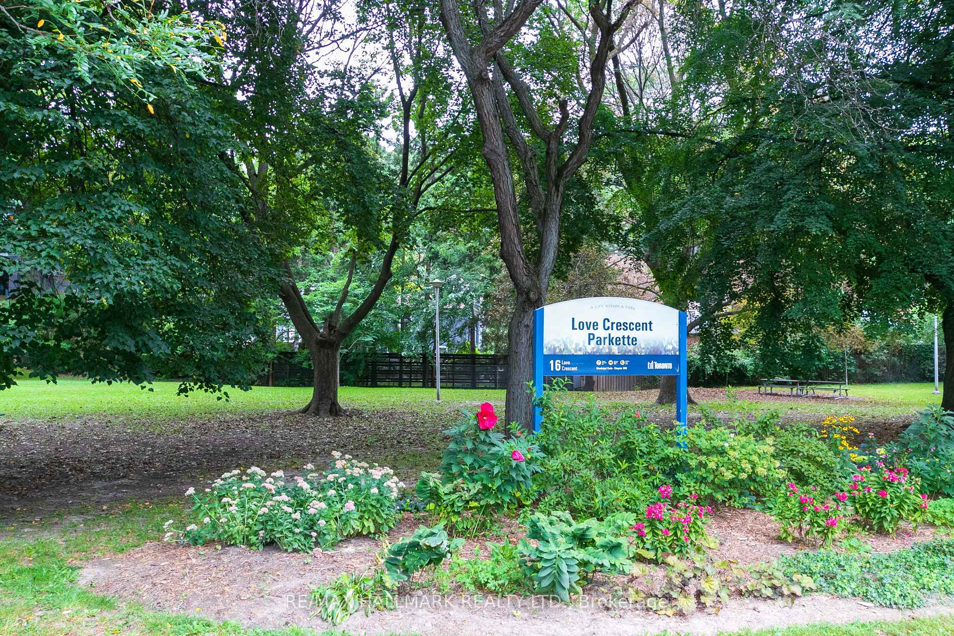 Photo 49 of 35 Love Crescent, Toronto, East End-Danforth — HOMEH