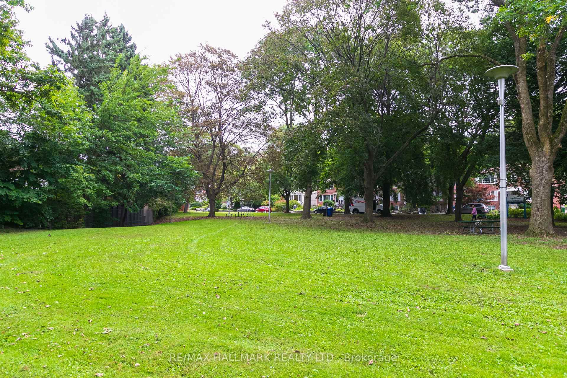 Photo 50 of 35 Love Crescent, Toronto, East End-Danforth — HOMEH