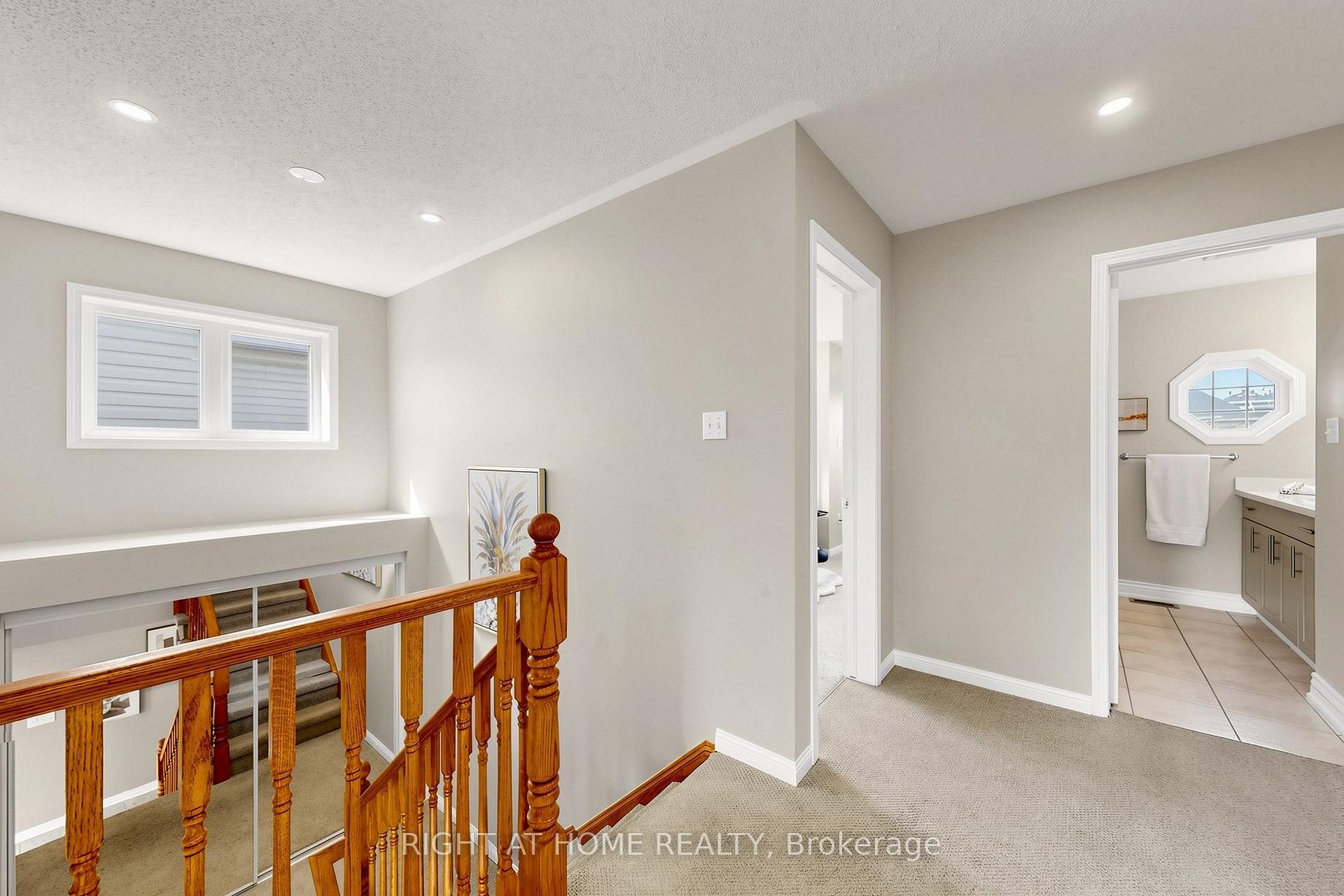 Photo 22 of 5 Mendoza Drive, Brampton, Fletcher's Meadow — HOMEH