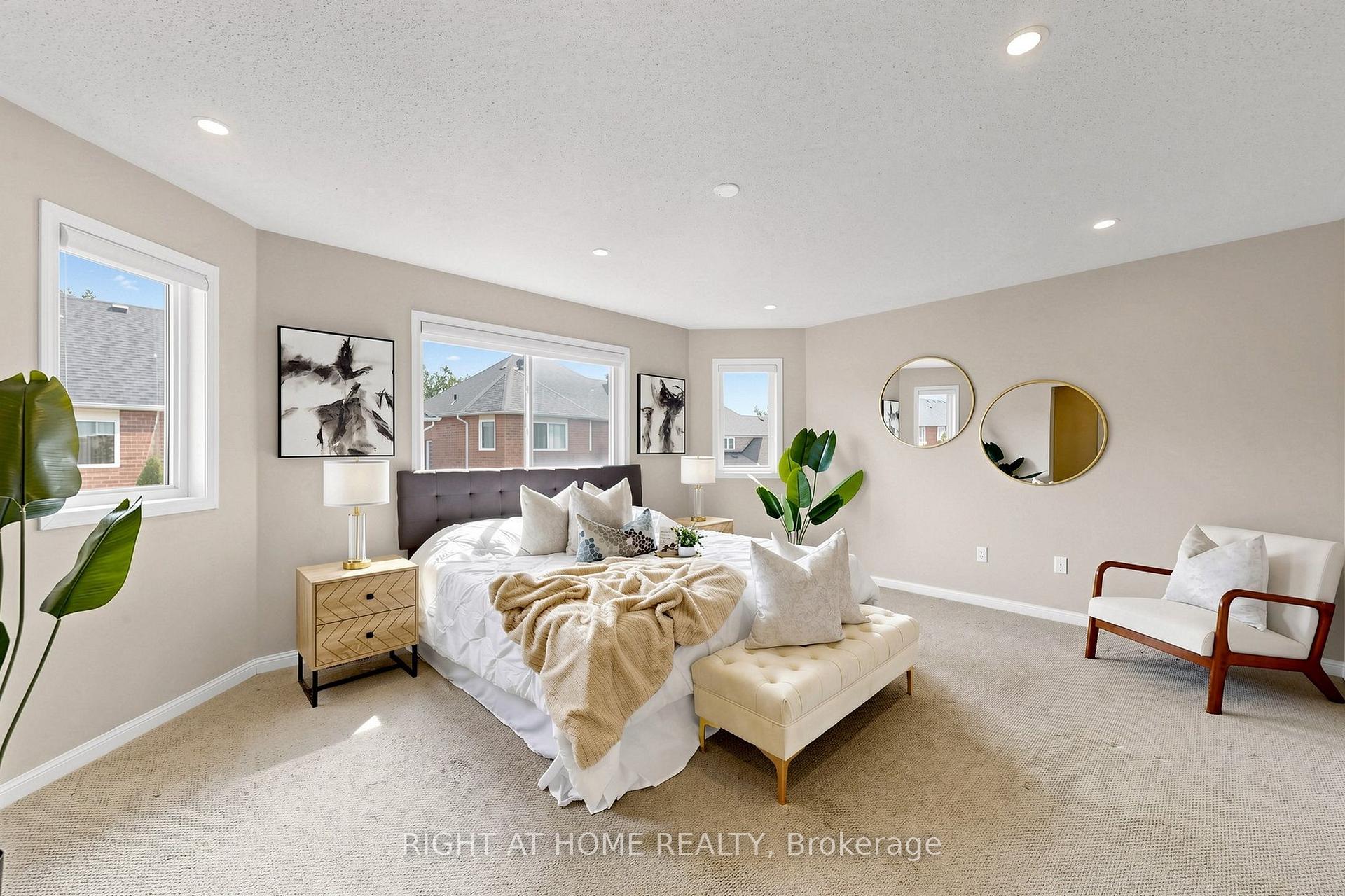 Photo 23 of 5 Mendoza Drive, Brampton, Fletcher's Meadow — HOMEH