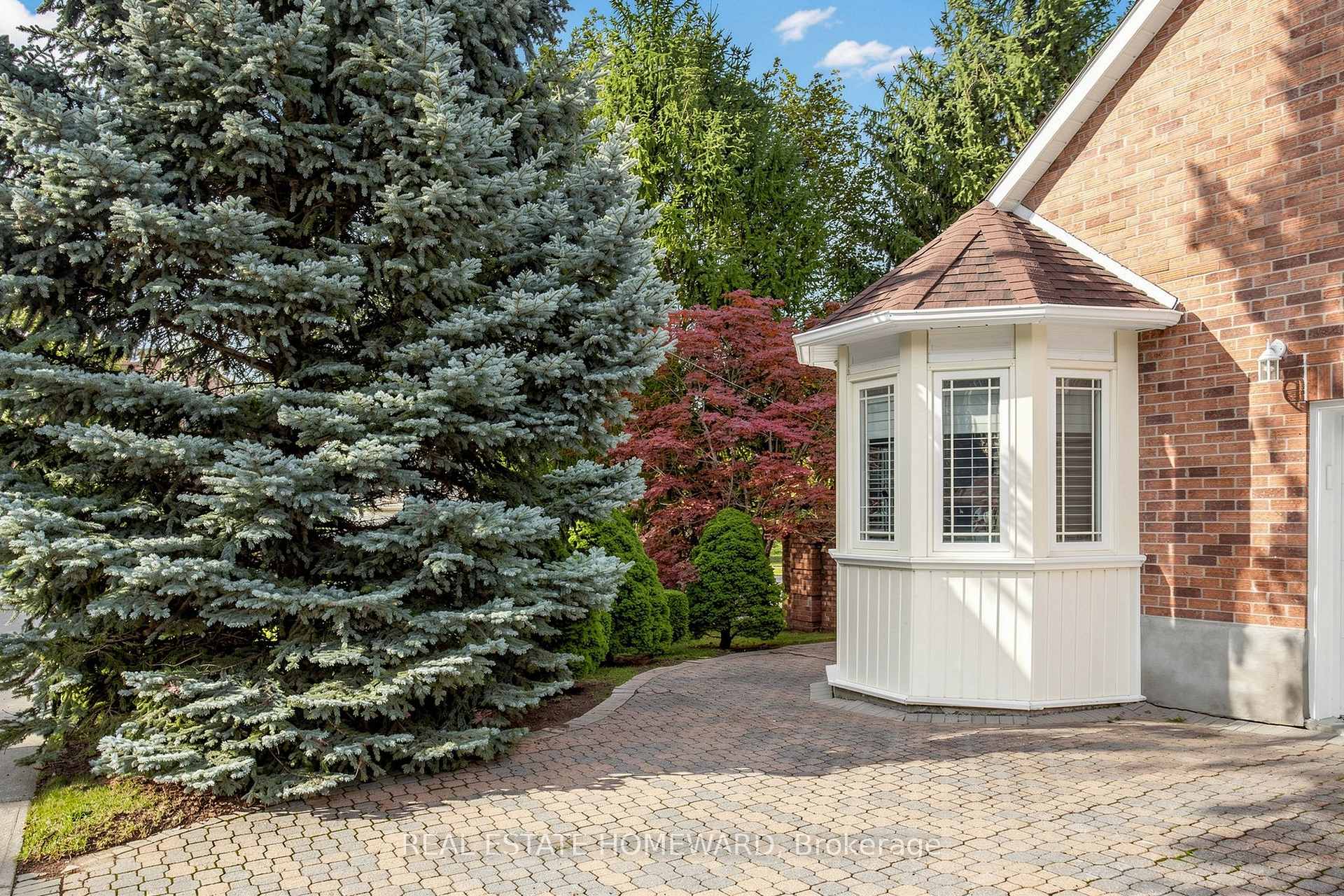 Photo 3 of 3 Green Acres Road, Vaughan, Uplands — HOMEH