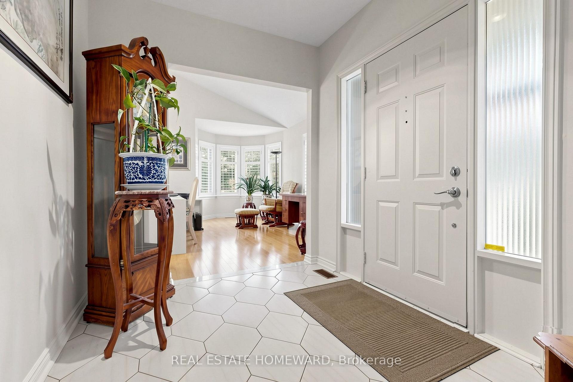Photo 10 of 3 Green Acres Road, Vaughan, Uplands — HOMEH