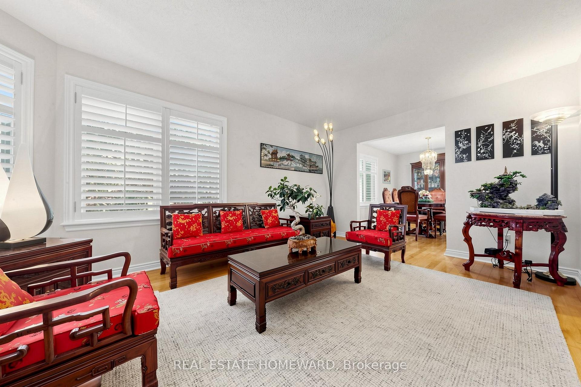 Photo 11 of 3 Green Acres Road, Vaughan, Uplands — HOMEH