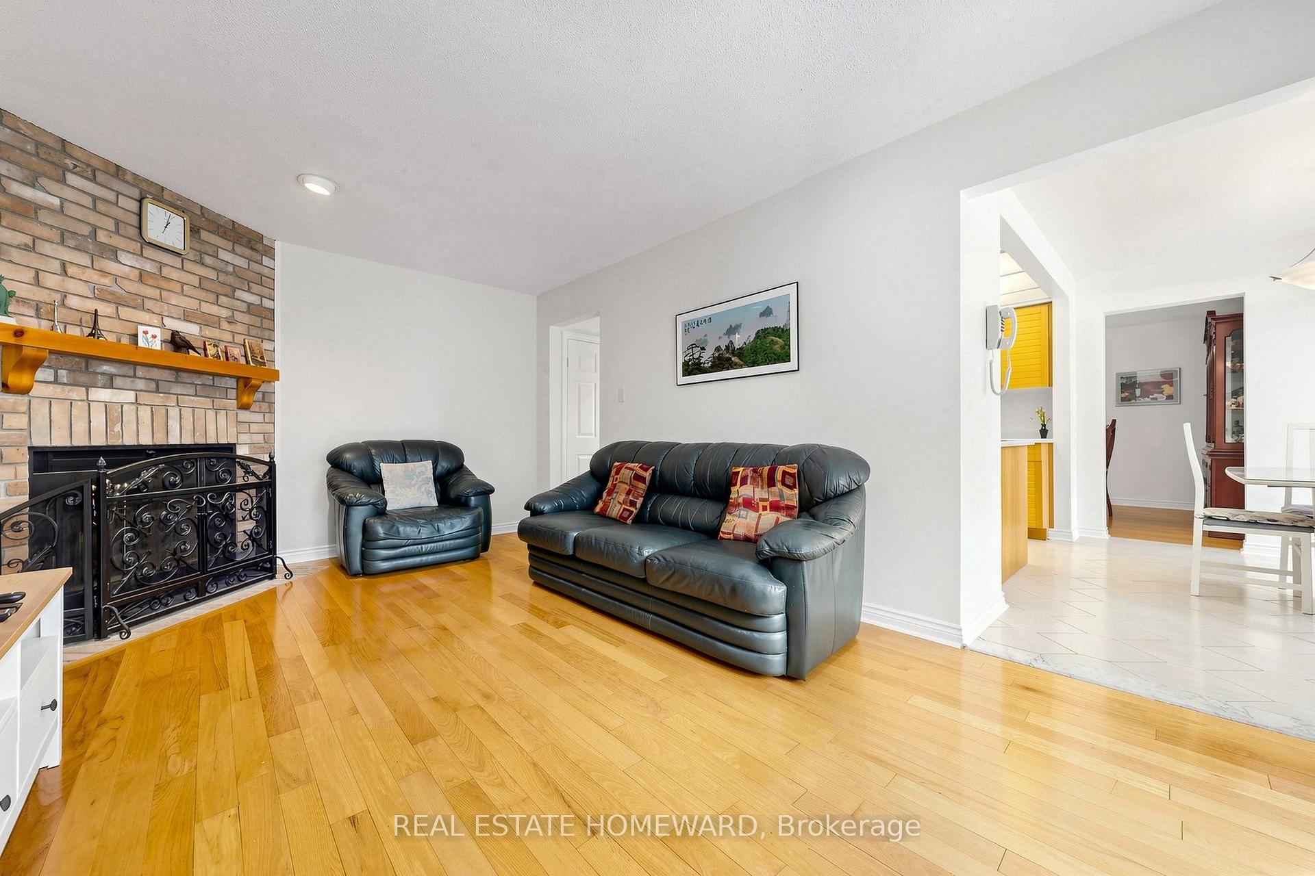 Photo 17 of 3 Green Acres Road, Vaughan, Uplands — HOMEH