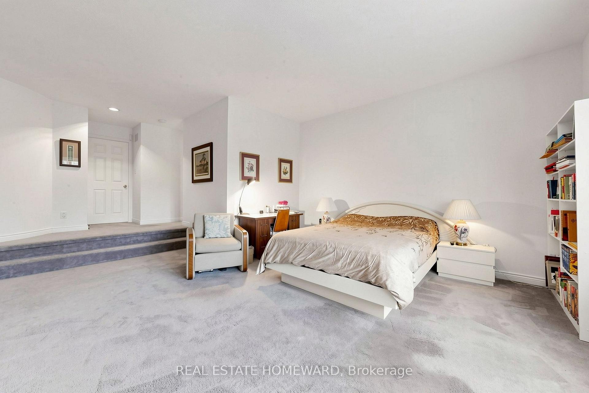 Photo 34 of 3 Green Acres Road, Vaughan, Uplands — HOMEH