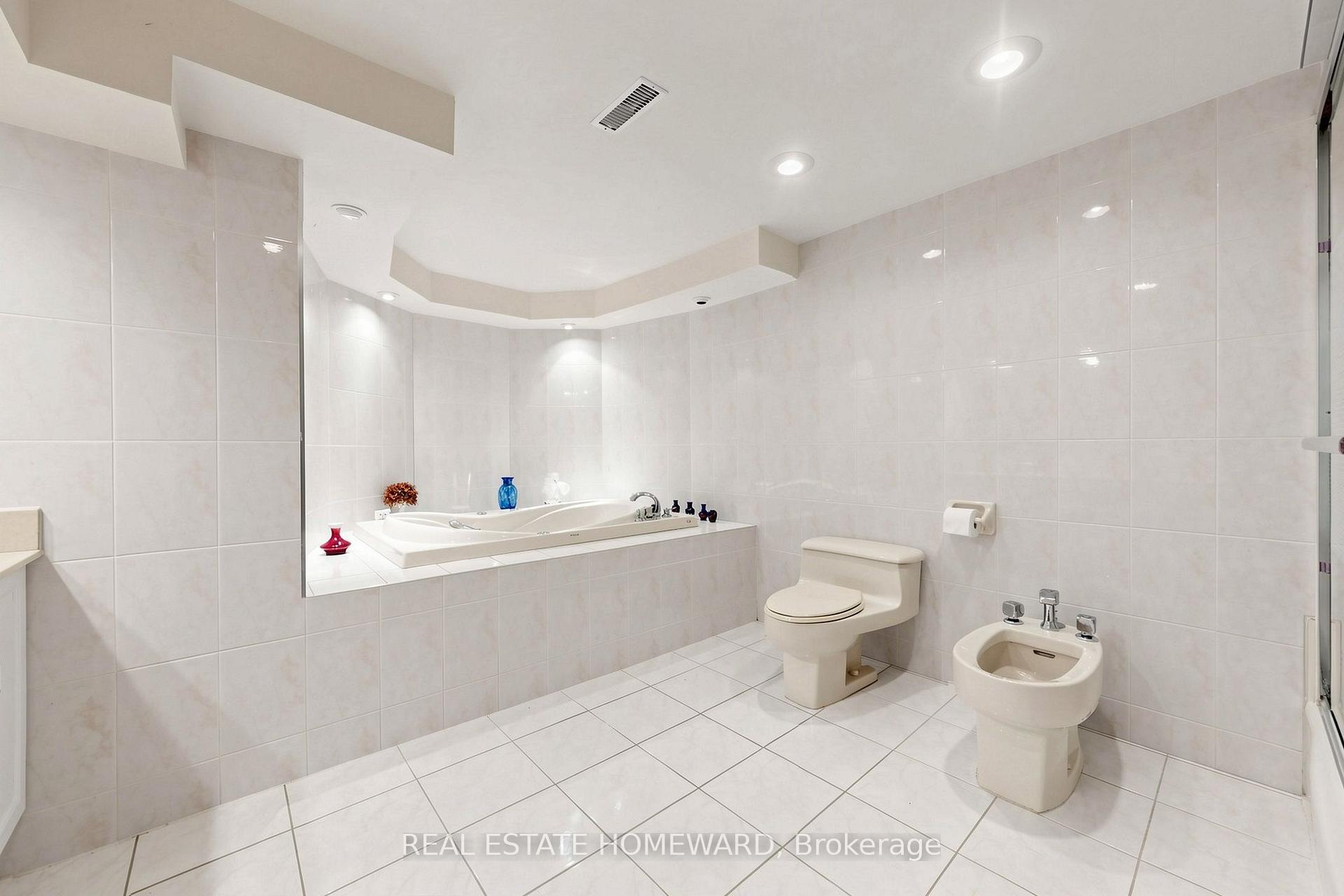 Photo 50 of 3 Green Acres Road, Vaughan, Uplands — HOMEH
