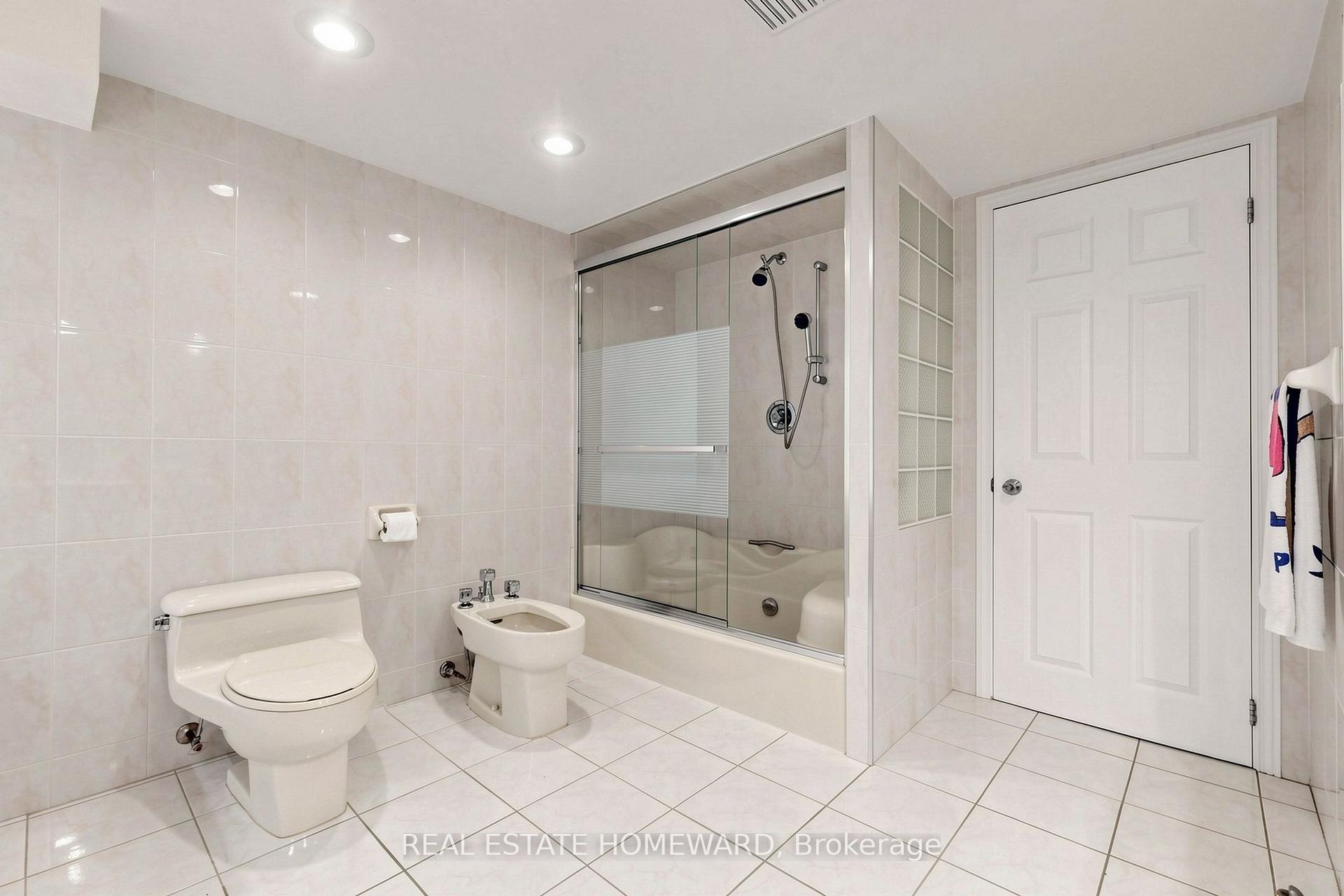 Photo 51 of 3 Green Acres Road, Vaughan, Uplands — HOMEH