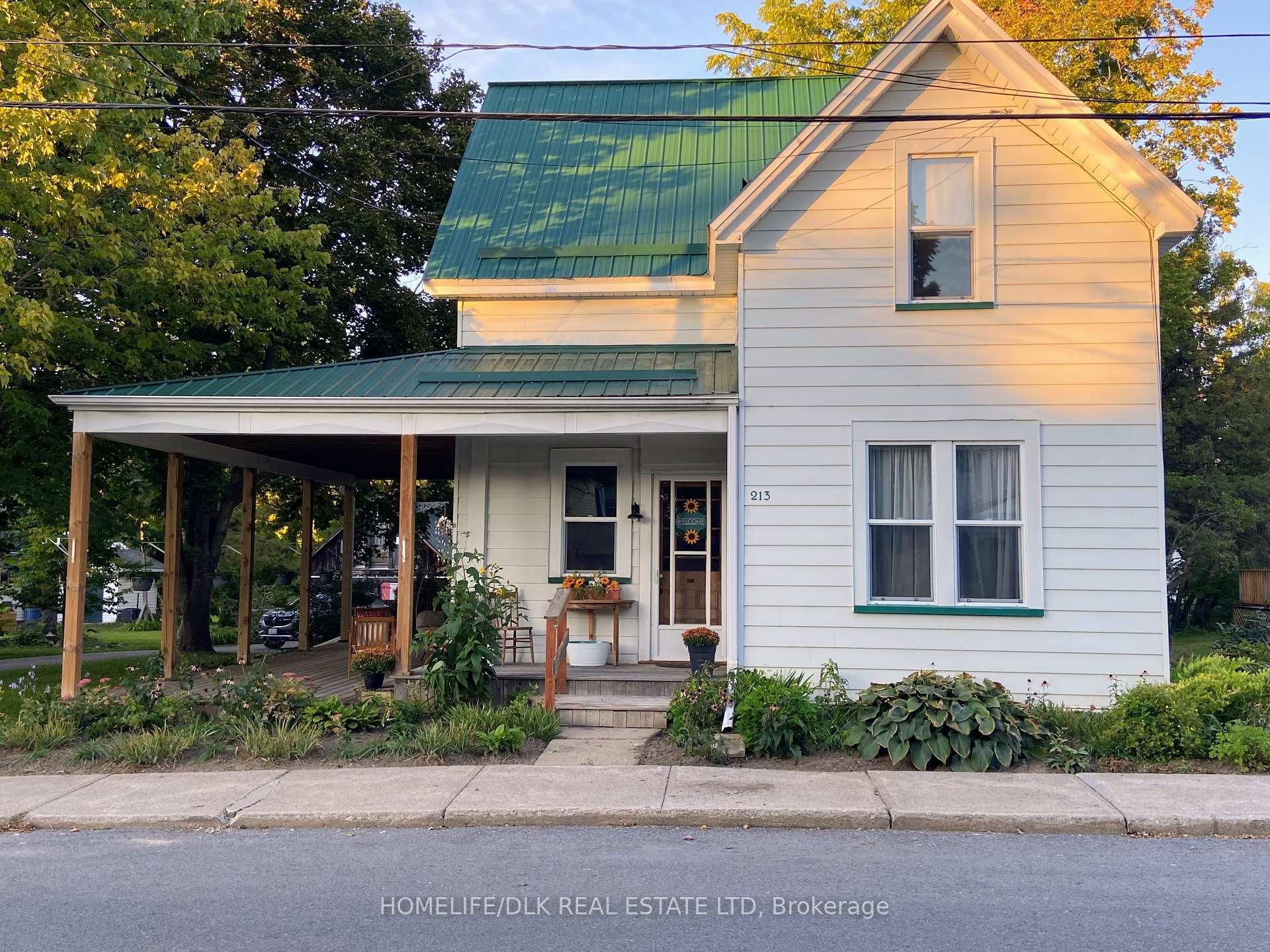 Photo of 213 Joseph Street