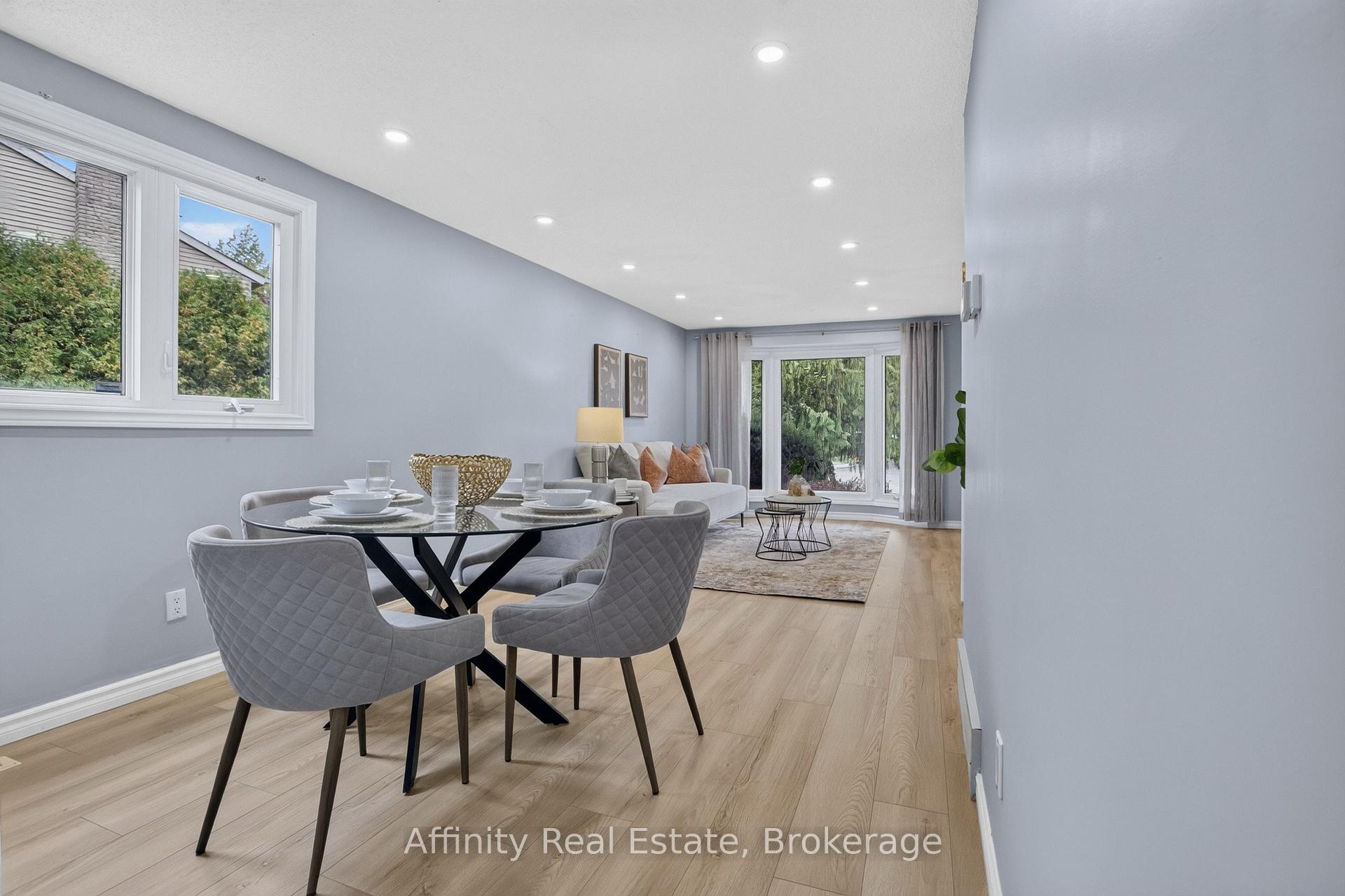Photo 16 of 344 Driftwood Drive, Kitchener, Forest Heights — HOMEH