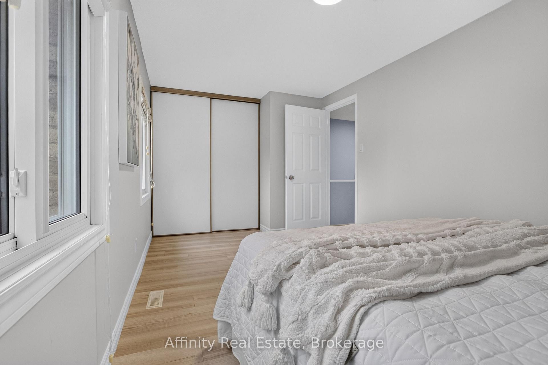 Photo 34 of 344 Driftwood Drive, Kitchener, Forest Heights — HOMEH