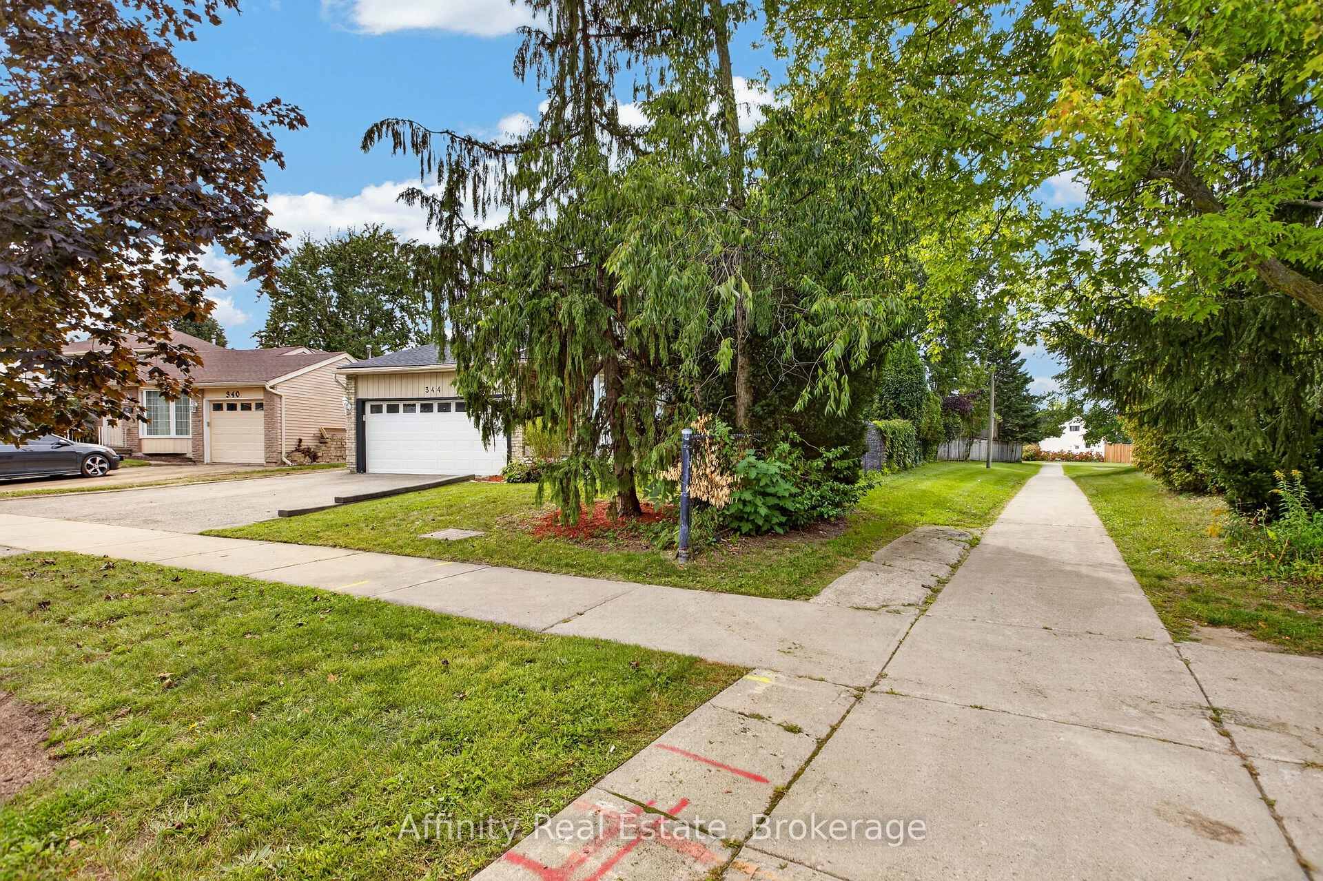 Photo 52 of 344 Driftwood Drive, Kitchener, Forest Heights — HOMEH