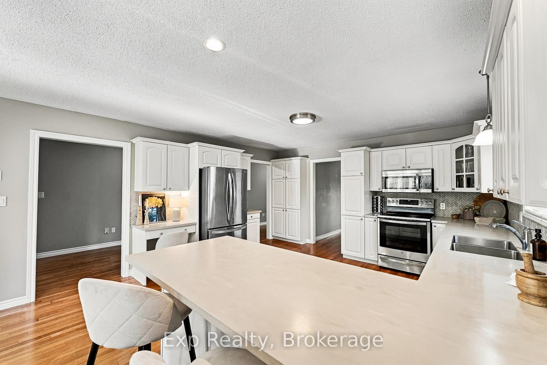 Photo 11 of 52 Trefusis Street, Port Hope — HOMEH