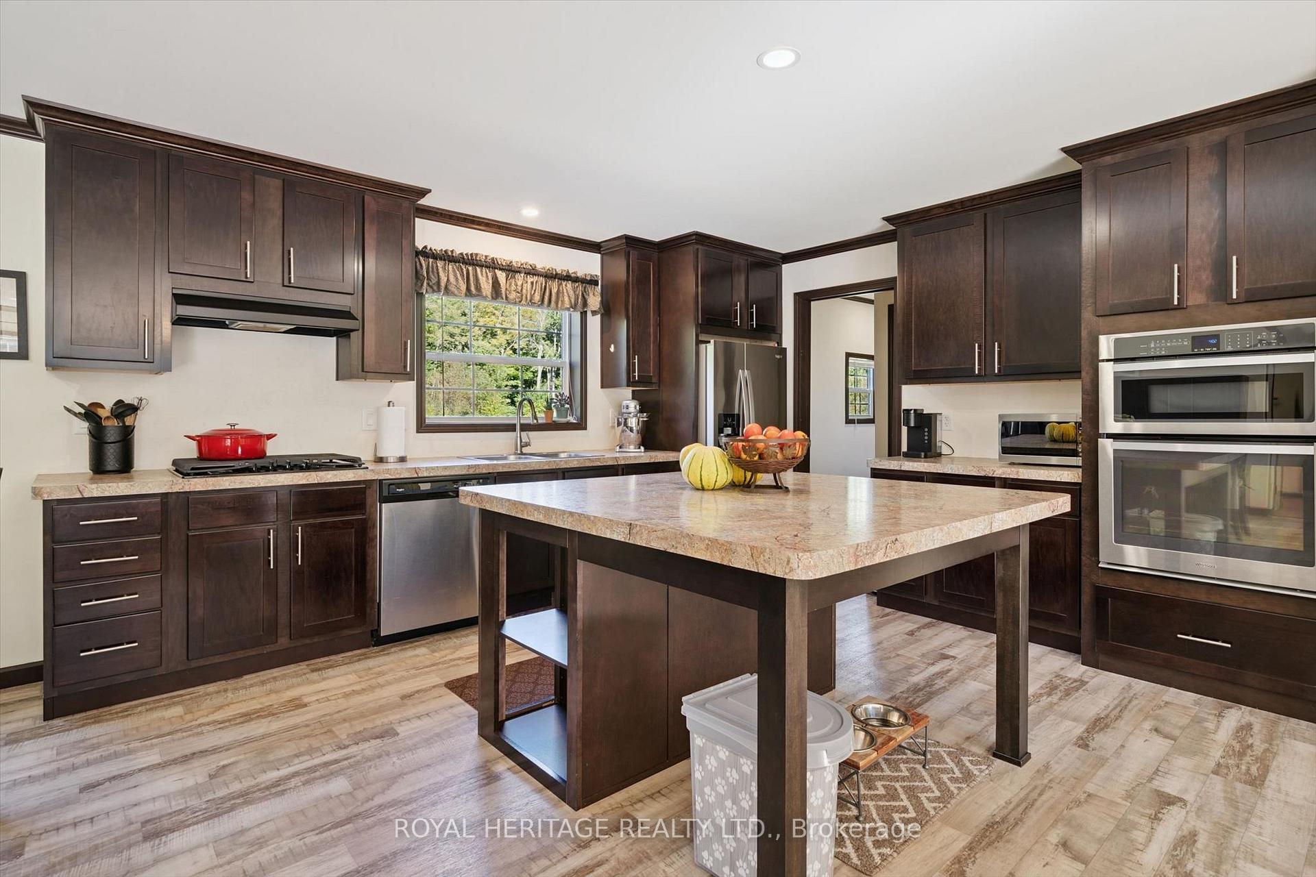 Photo 11 of 1515 Uffington Road, Bracebridge, Draper — HOMEH