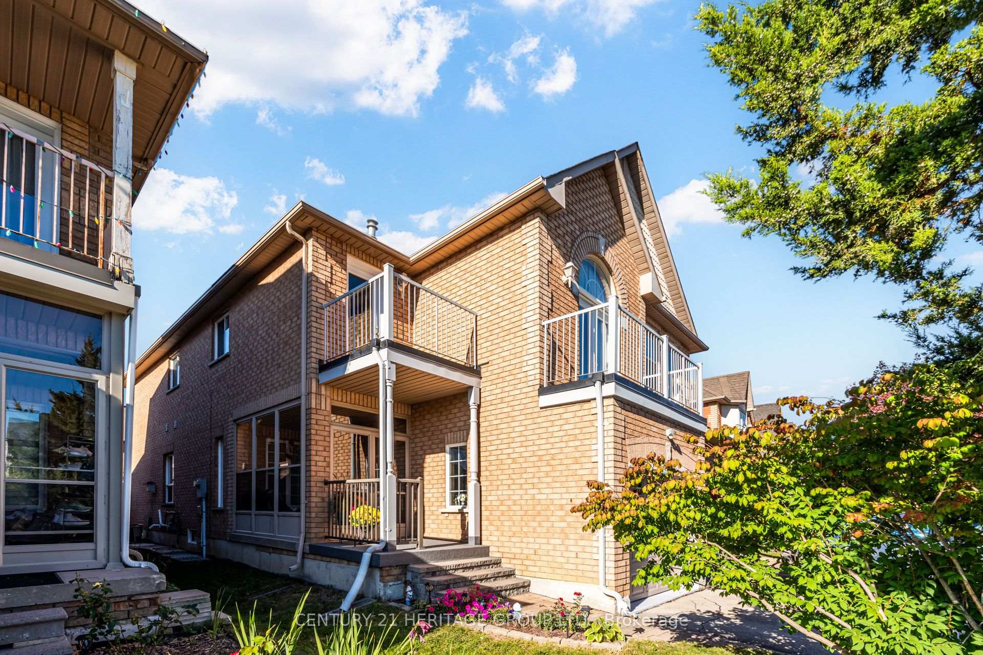 Photo 3 of 48 Nantucket Drive, Richmond Hill, Oak Ridges Lake Wilcox — HOMEH