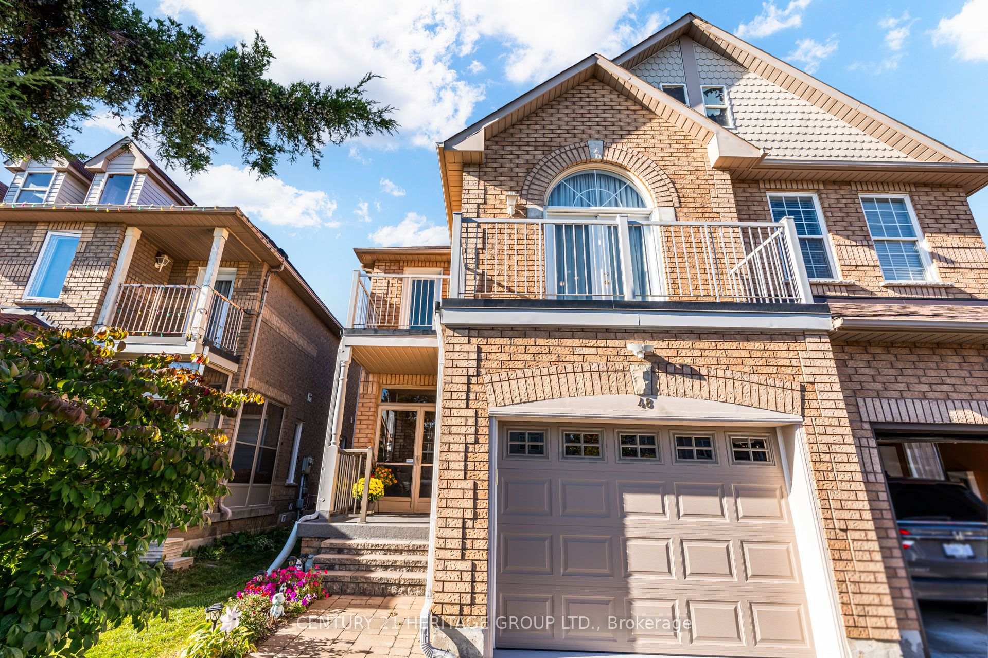 Photo 5 of 48 Nantucket Drive, Richmond Hill, Oak Ridges Lake Wilcox — HOMEH