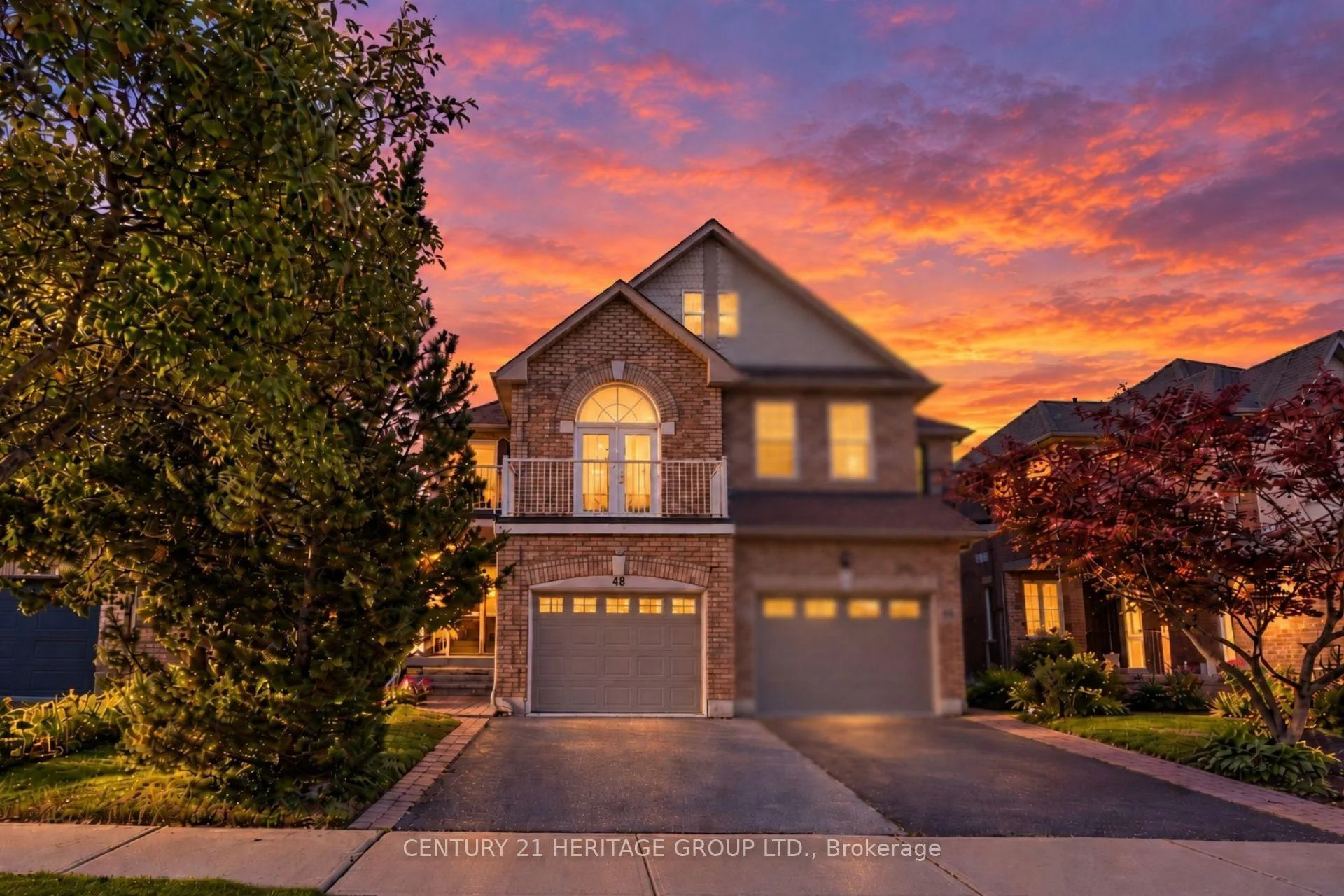 Photo 2 of 48 Nantucket Drive, Richmond Hill, Oak Ridges Lake Wilcox — HOMEH