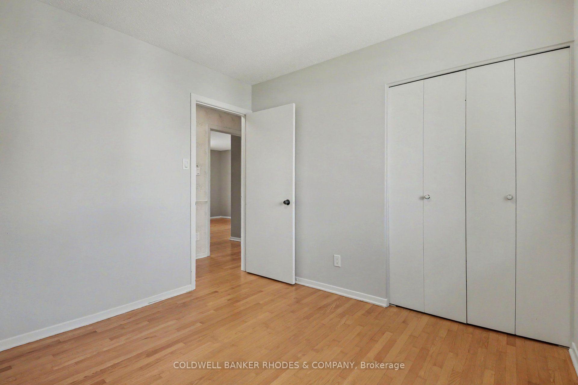 Photo 23 of 659 Ingram Crescent, Ottawa, Beacon Hill North — HOMEH