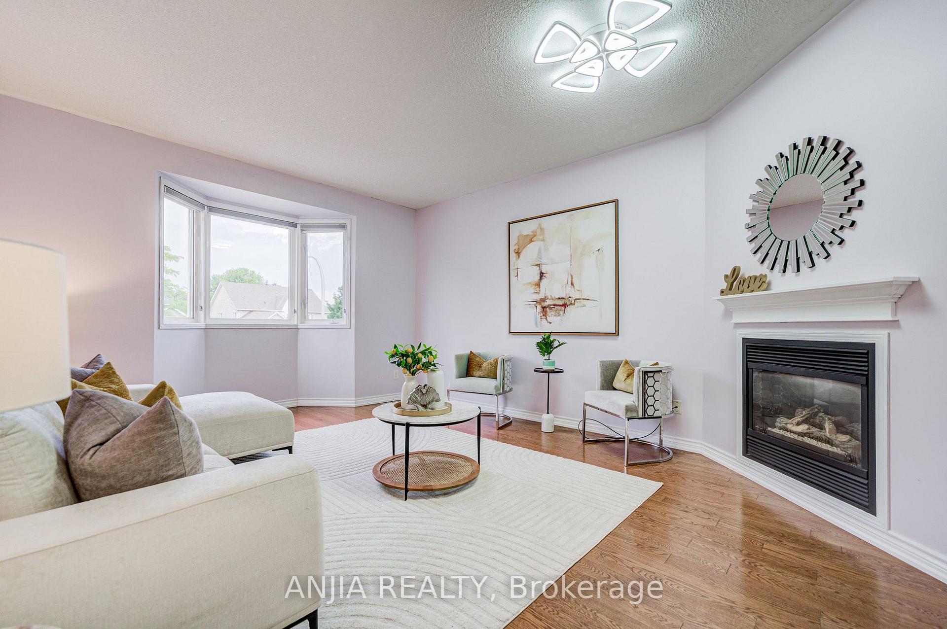 Photo 10 of 7 Allayden Drive, Whitby, Lynde Creek — HOMEH