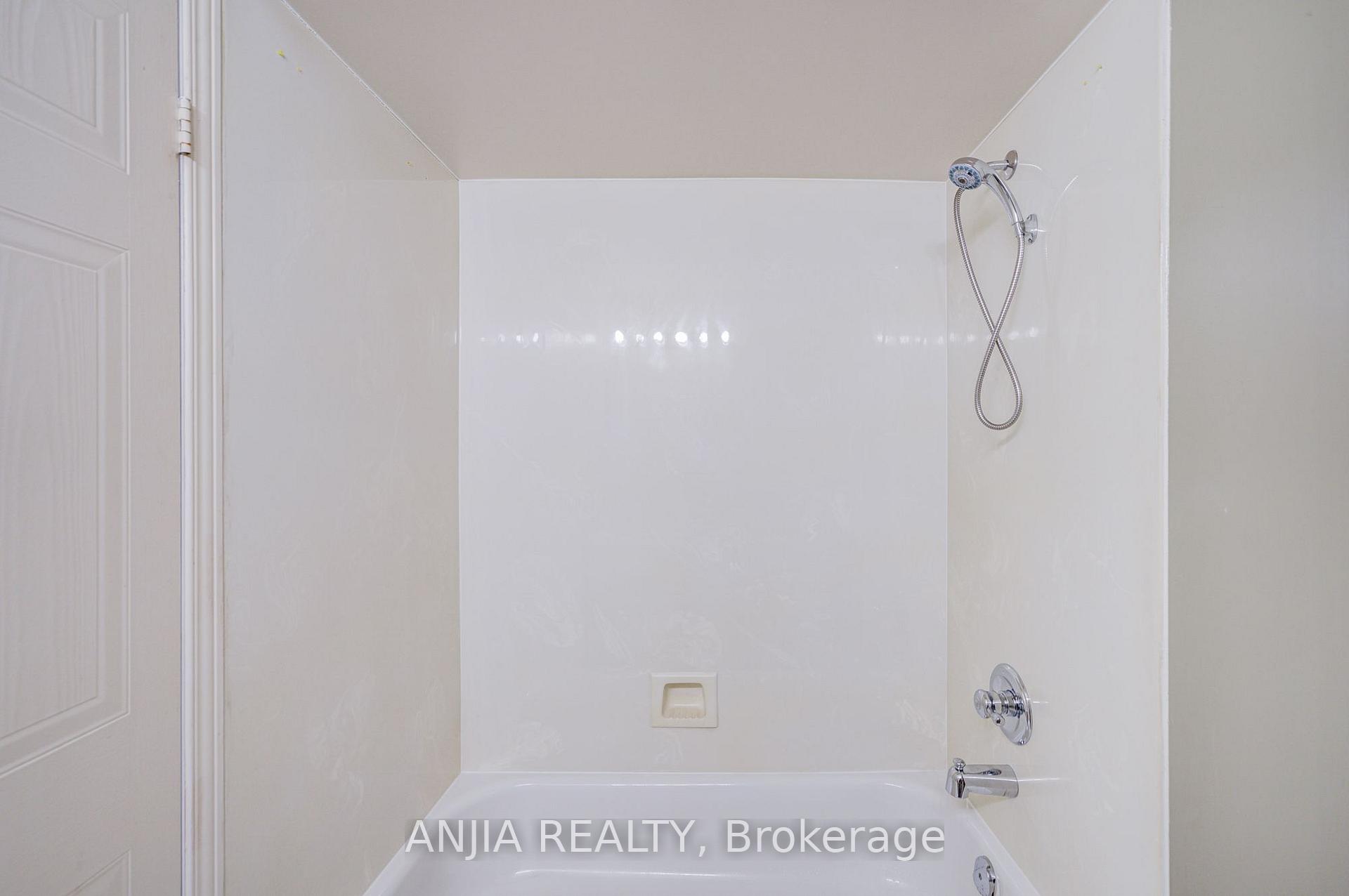 Photo 19 of 7 Allayden Drive, Whitby, Lynde Creek — HOMEH